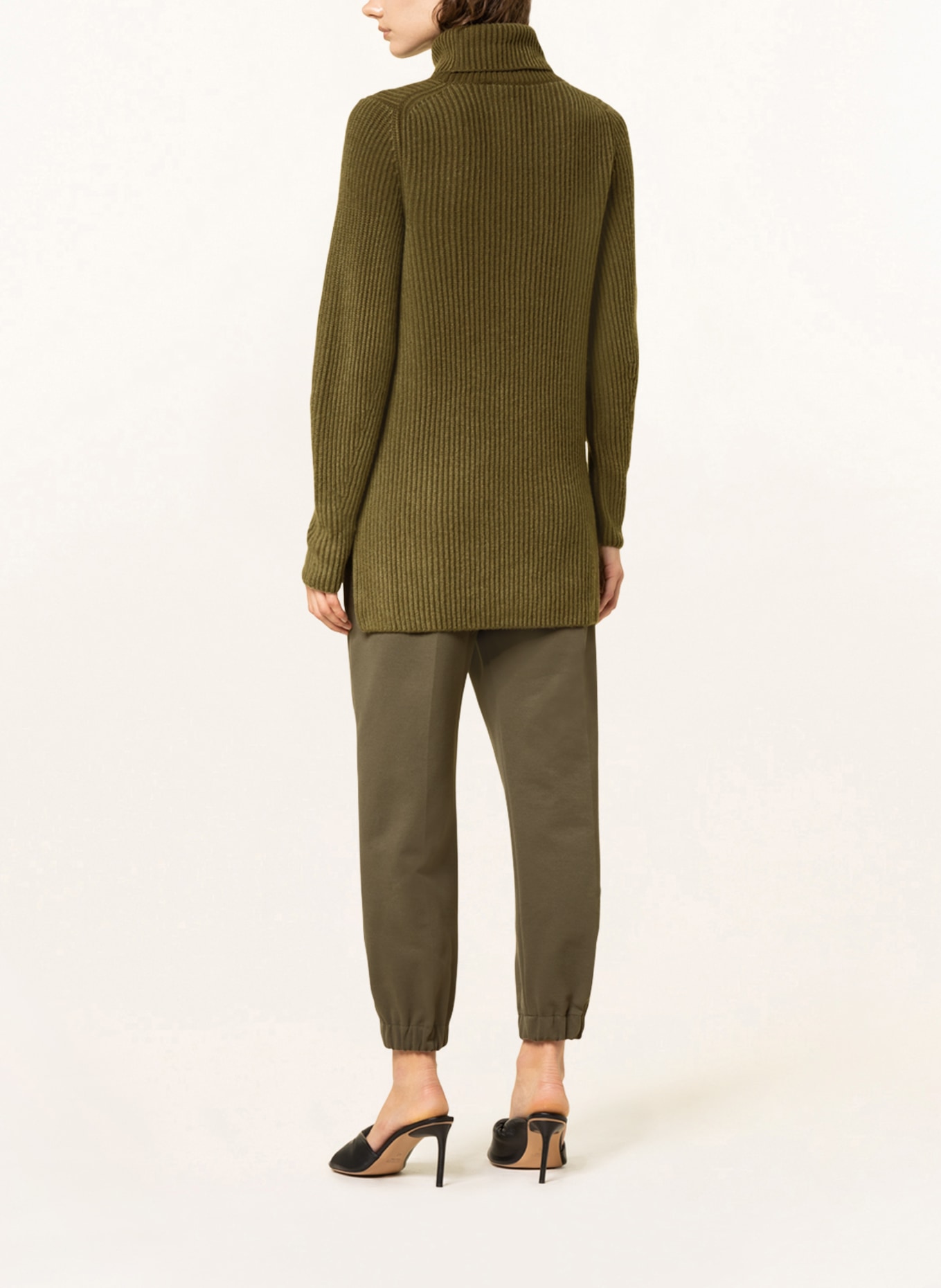 IRIS von ARNIM Turtleneck sweater in cashmere, Color: OLIVE (Image 3)