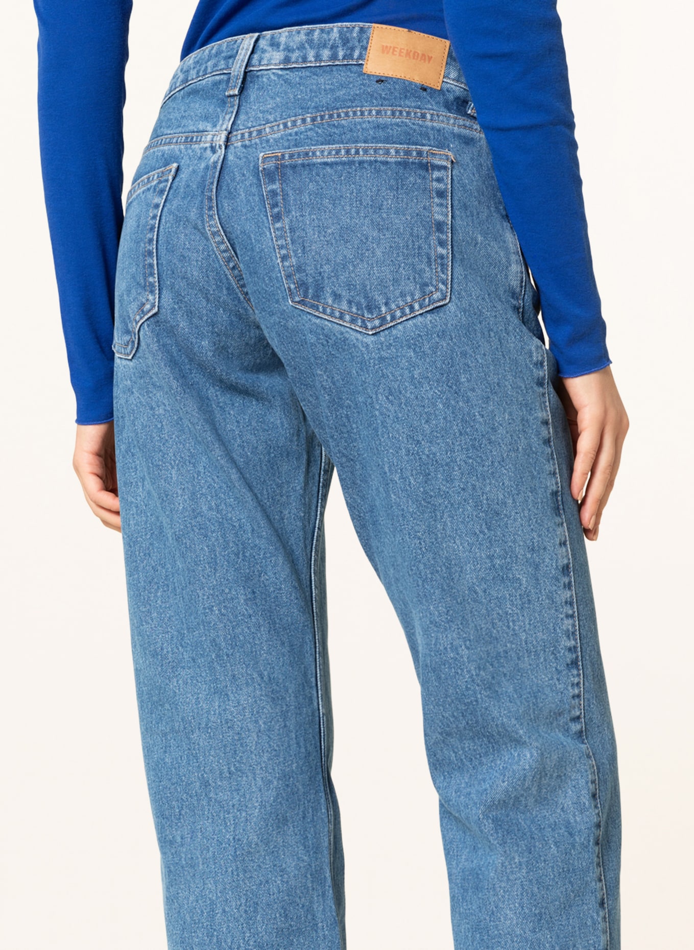 WEEKDAY Straight Jeans, Farbe: 75-101 Blue Medium Dusty Harper Blue (Bild 5)