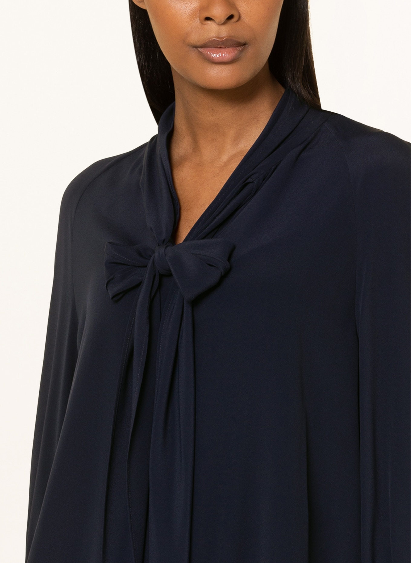LUISA CERANO Bluzka z wiązaniem pod szyją z dodatkiem jedwabiu, Kolor: GRANATOWY (Obrazek 4)
