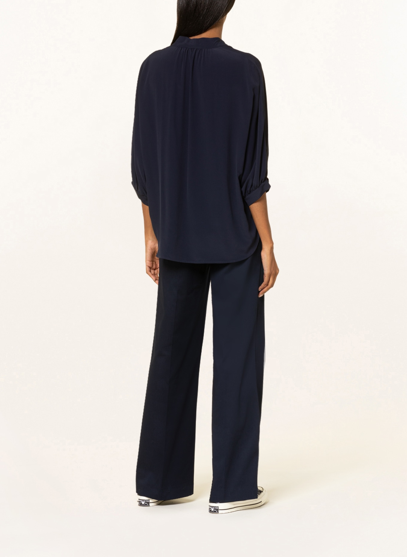 LUISA CERANO Bow-tie blouse with 3/4 sleeves and silk, Color: DARK BLUE (Image 3)
