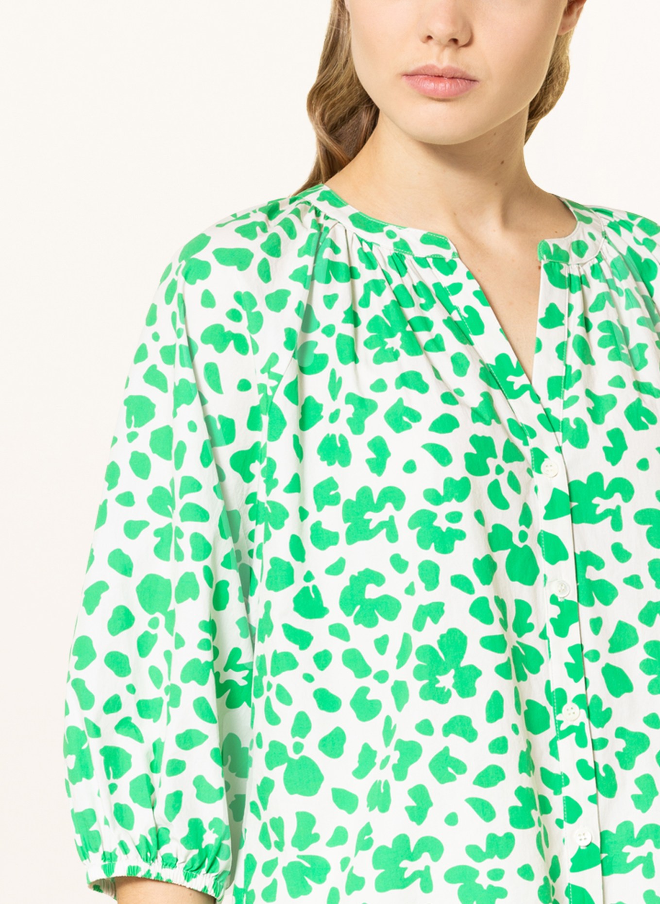 REPEAT Blouse with 3/4 sleeves, Color: ECRU/ GREEN (Image 4)