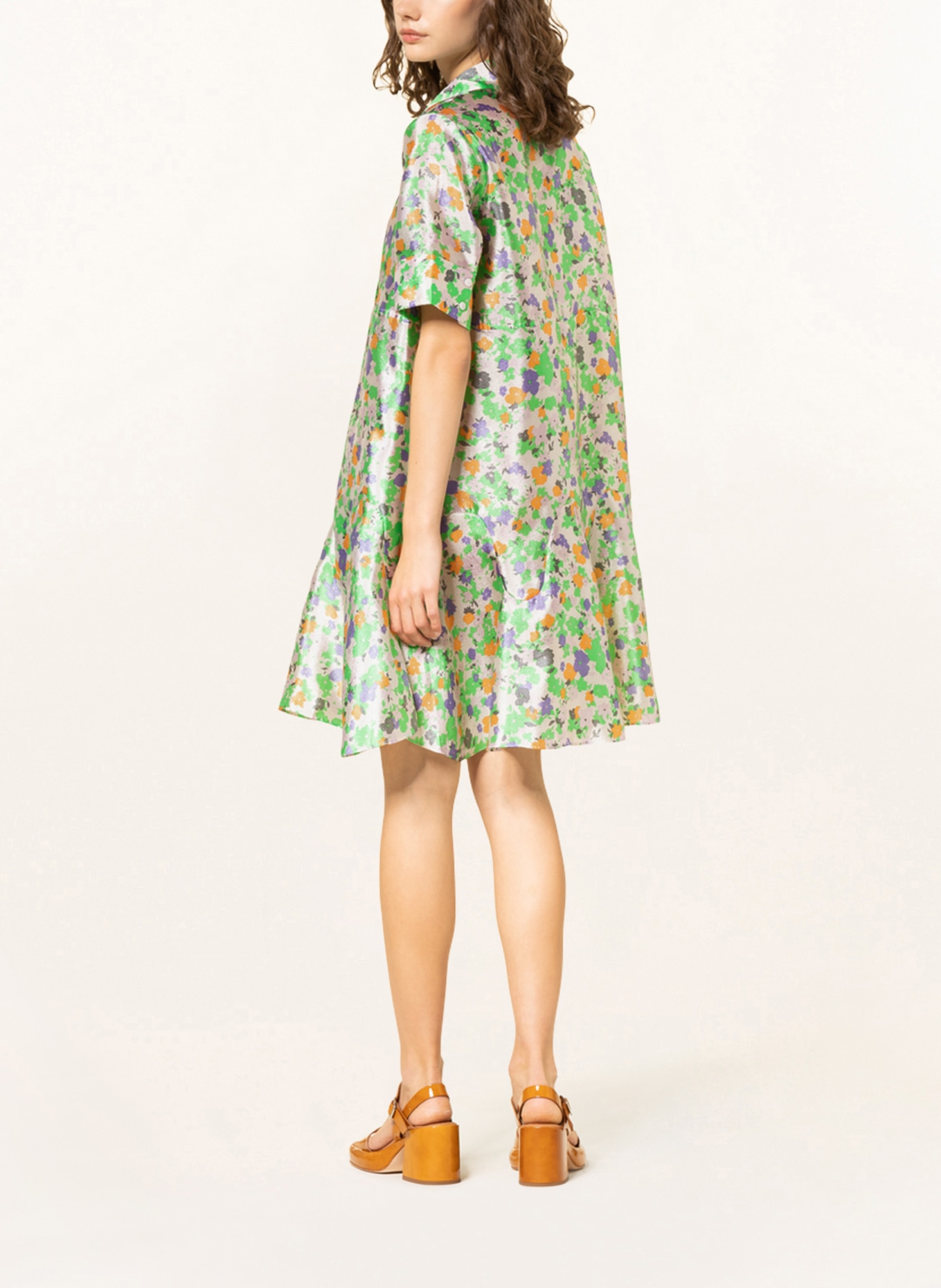 BAUM UND PFERDGARTEN Dress ALESSI, Color: CREAM/ LIGHT GREEN/ PURPLE (Image 3)