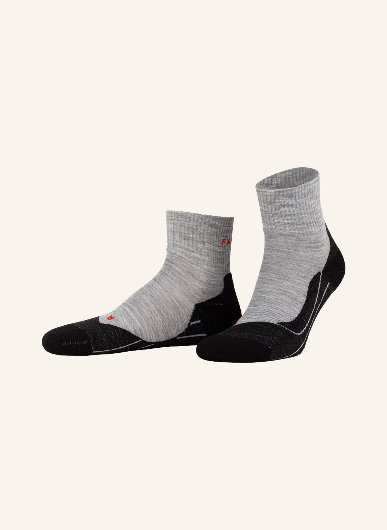 FALKE Trekking socks TK5 WANDER WOOL SHORT made of merino wool , Color: 3403 LIGHT GREY (Image 1)