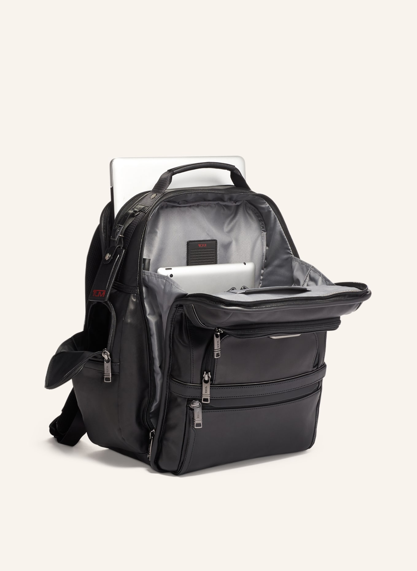 TUMI ALPHA backpack with laptop compartment , Color: BLACK (Image 3)