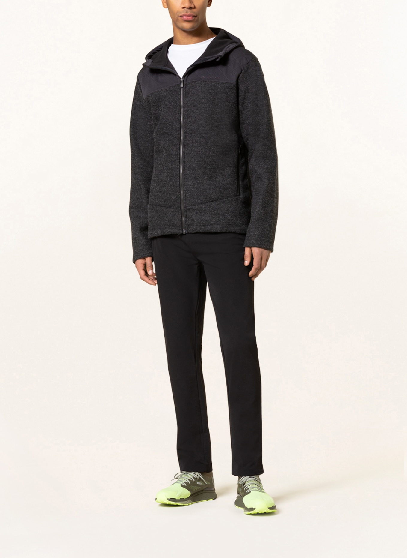 VAUDE Outdoor jacket TINSHAN with merino wool, Color: DARK GRAY (Image 2)