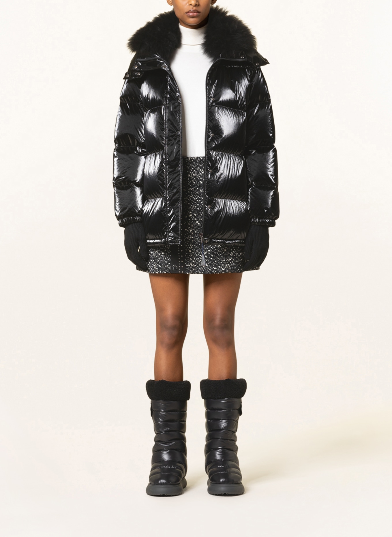 MONCLER Down jacket HANAU with removable hood and faux fur, Color: BLACK (Image 2)