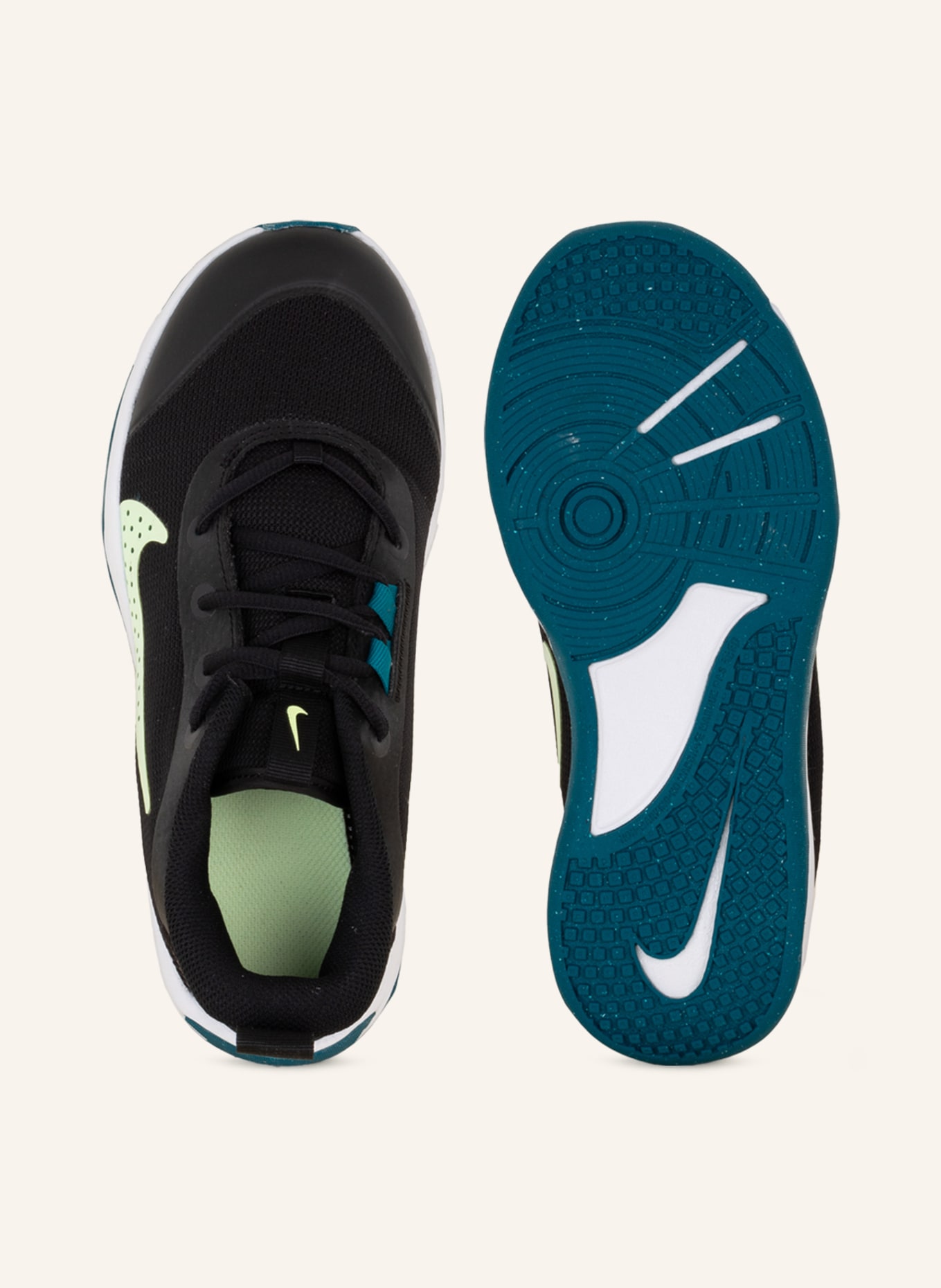 Nike Laufschuhe OMNI MULTI-COURT, Farbe: SCHWARZ/ HELLGRÜN (Bild 5)