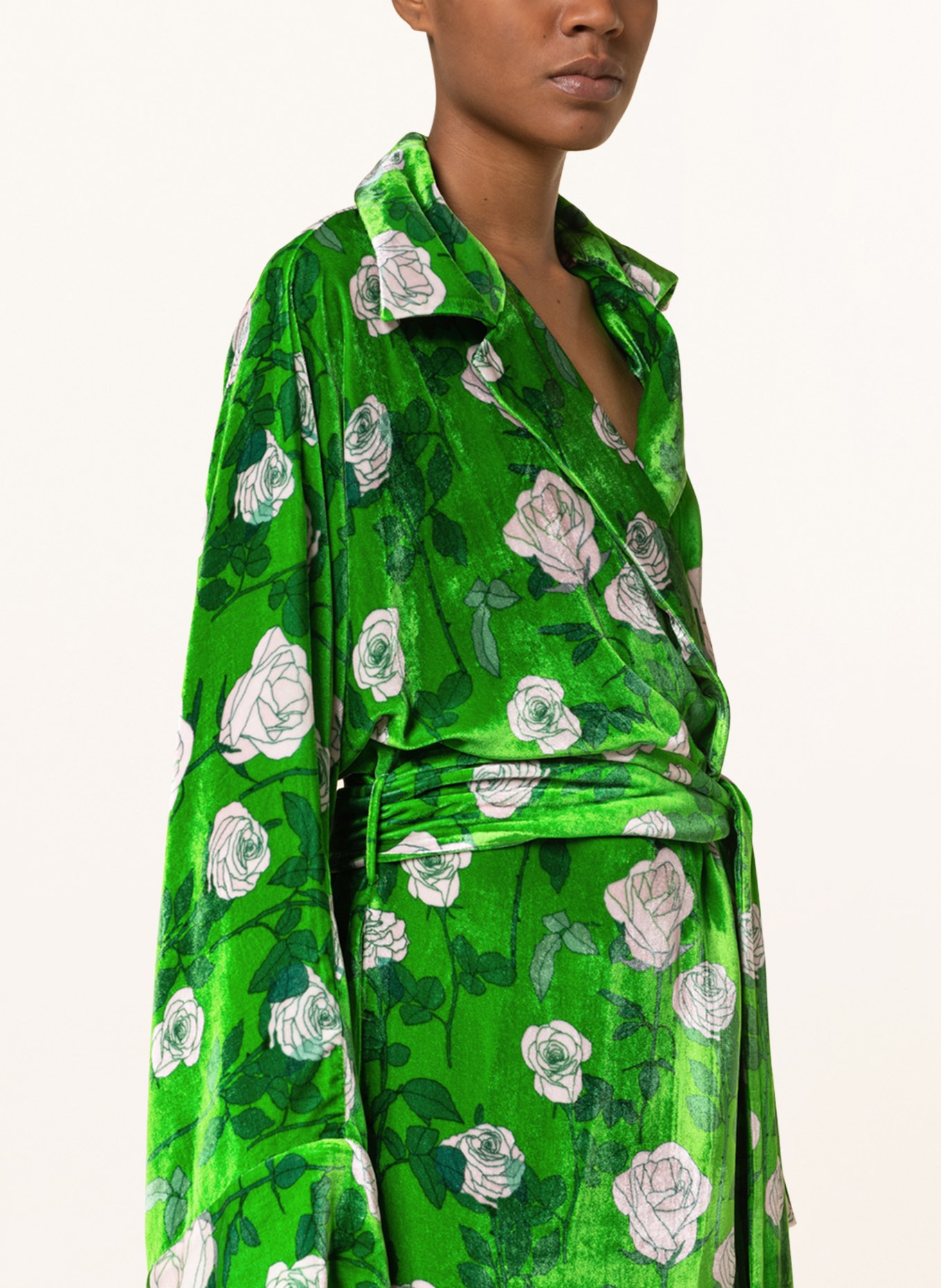 BERNADETTE Wrap dress GISOU made of velvet, Color: GREEN/ WHITE (Image 4)