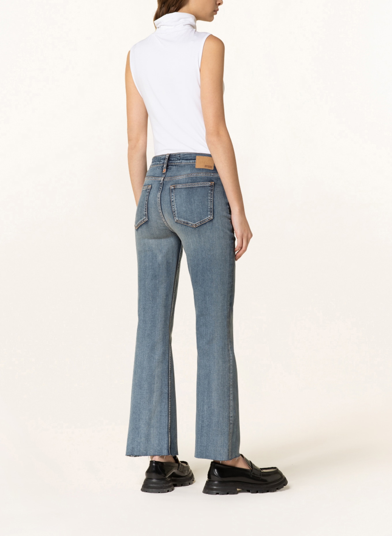 DRYKORN Flared Jeans FAR, Farbe: 3500 BLAU (Bild 3)
