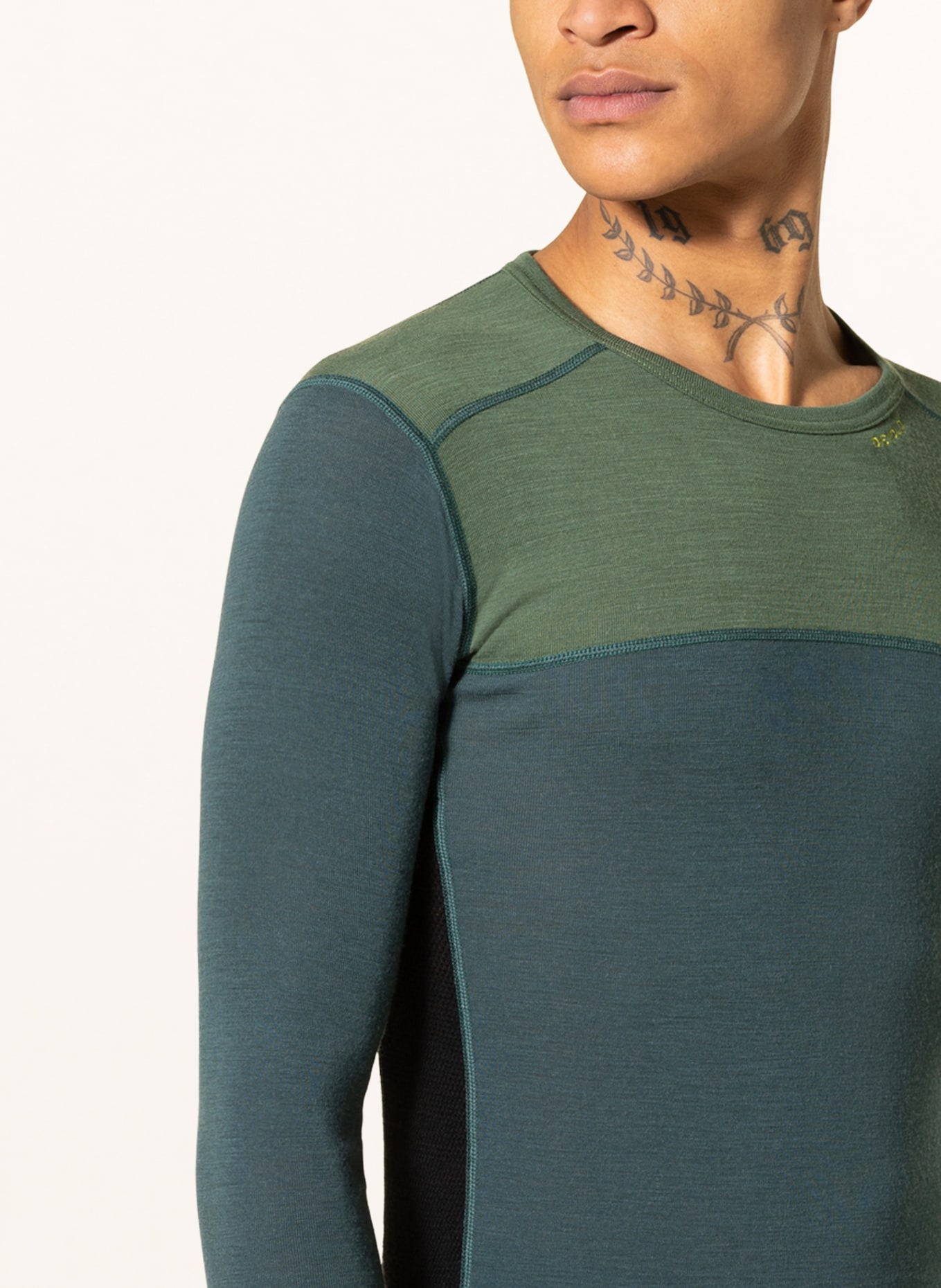 DEVOLD Functional underwear shirt LAUPAREN MERINO 190 made of merino wool , Color: TEAL/ OLIVE/ BLACK (Image 4)