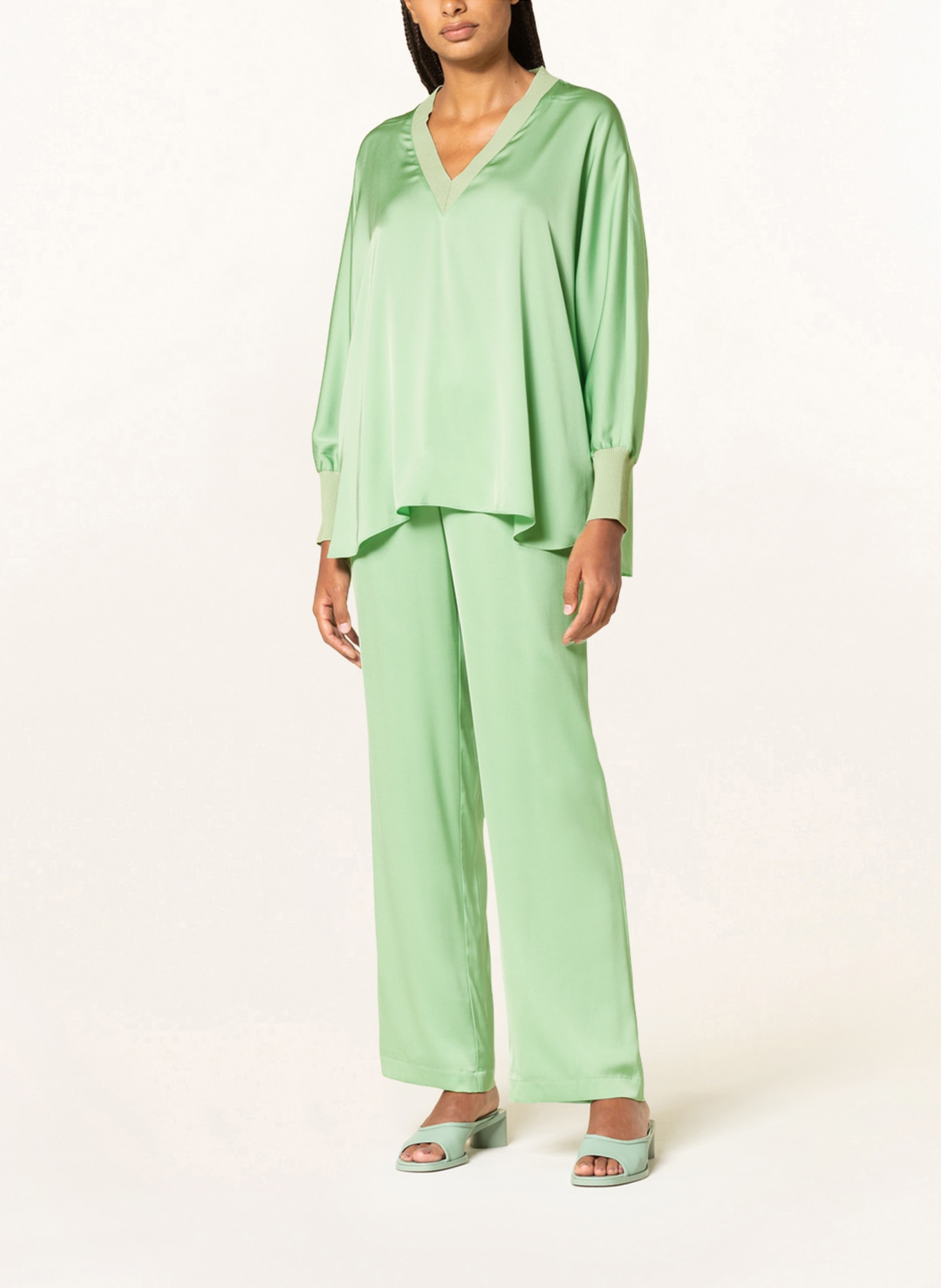 IVI collection Satin pants made of silk, Color: LIGHT GREEN (Image 2)