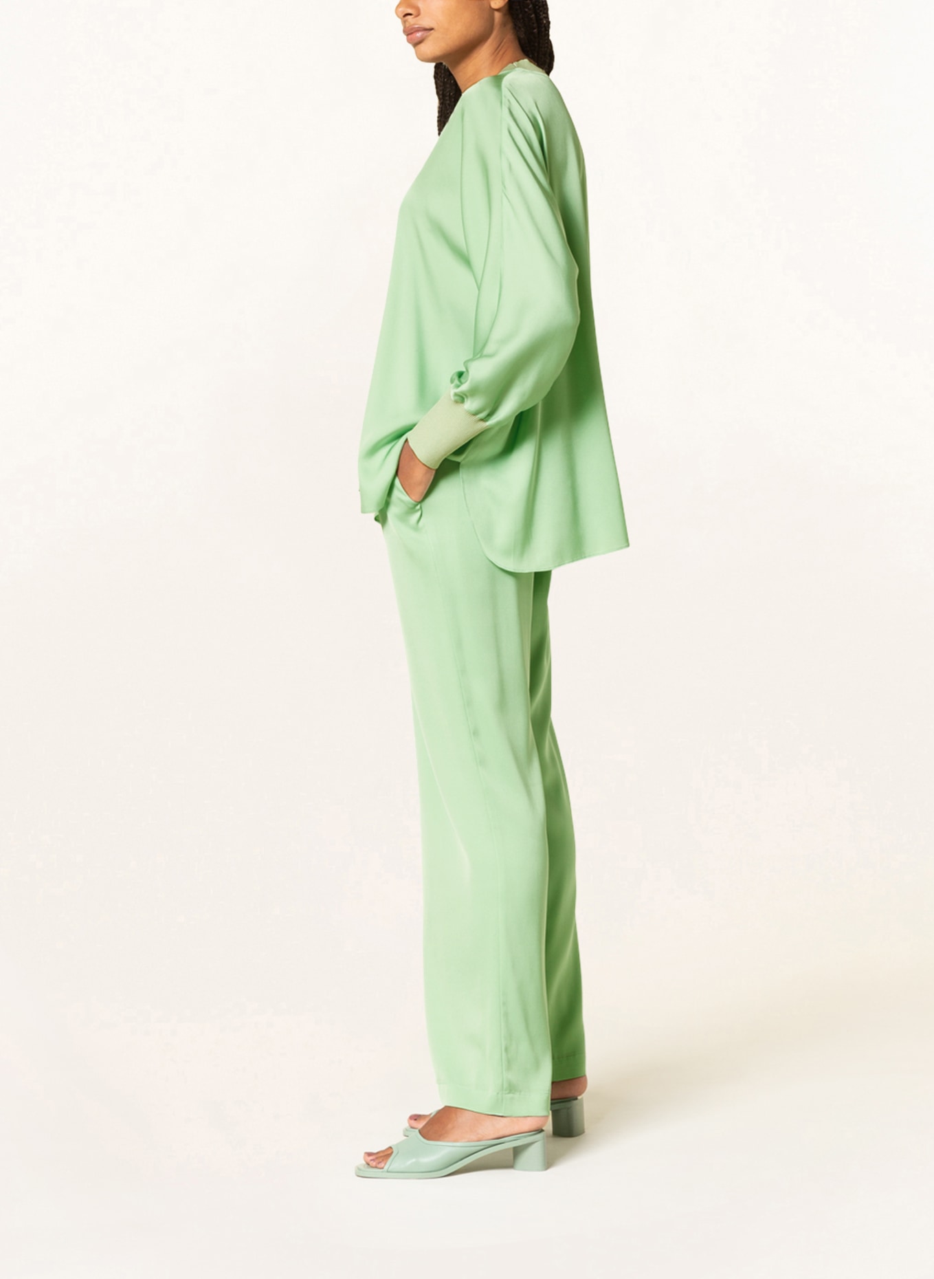 IVI collection Satin pants made of silk, Color: LIGHT GREEN (Image 4)