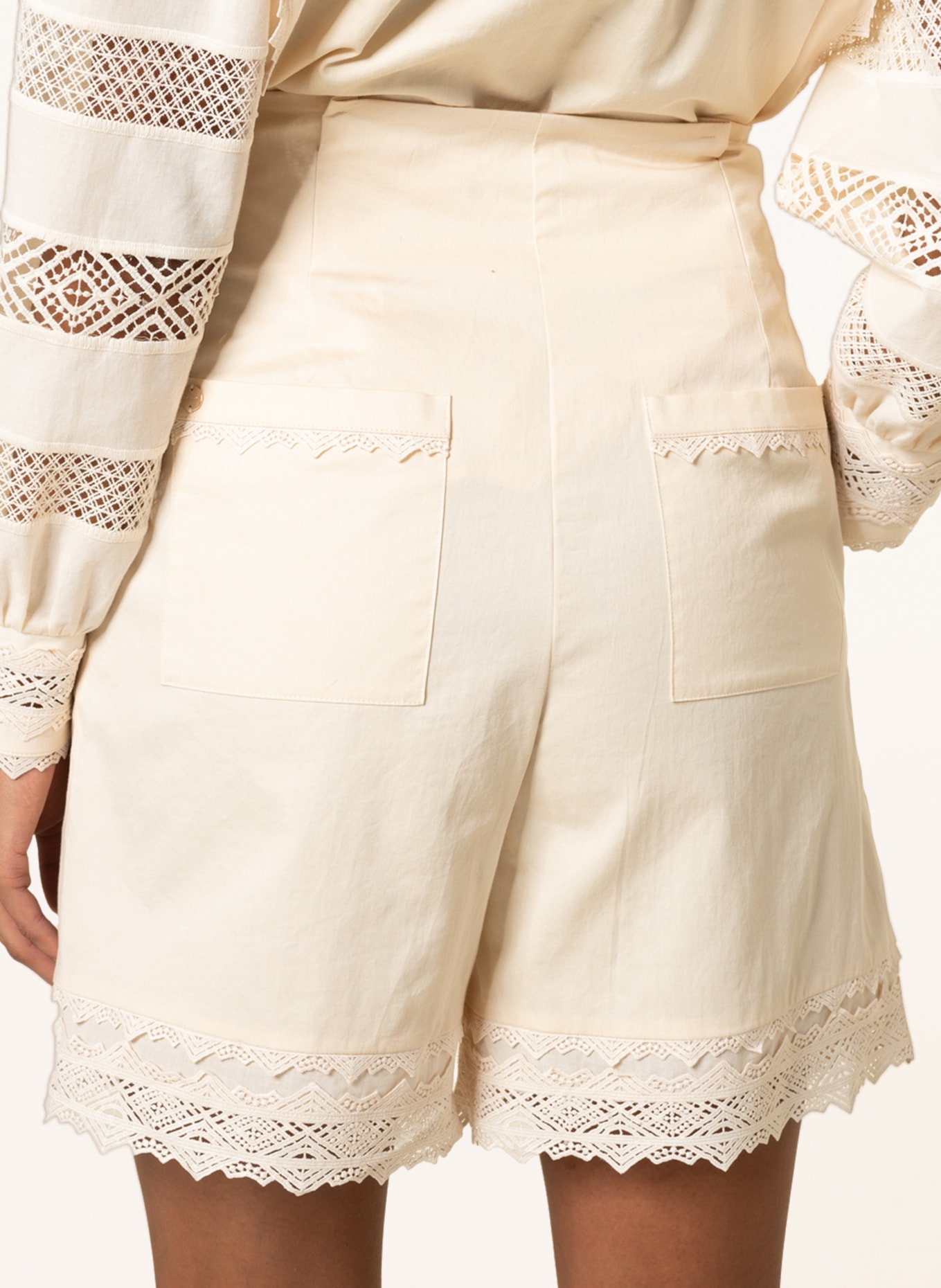 MARC CAIN Shorts with lace, Color: 131 CREME (Image 5)