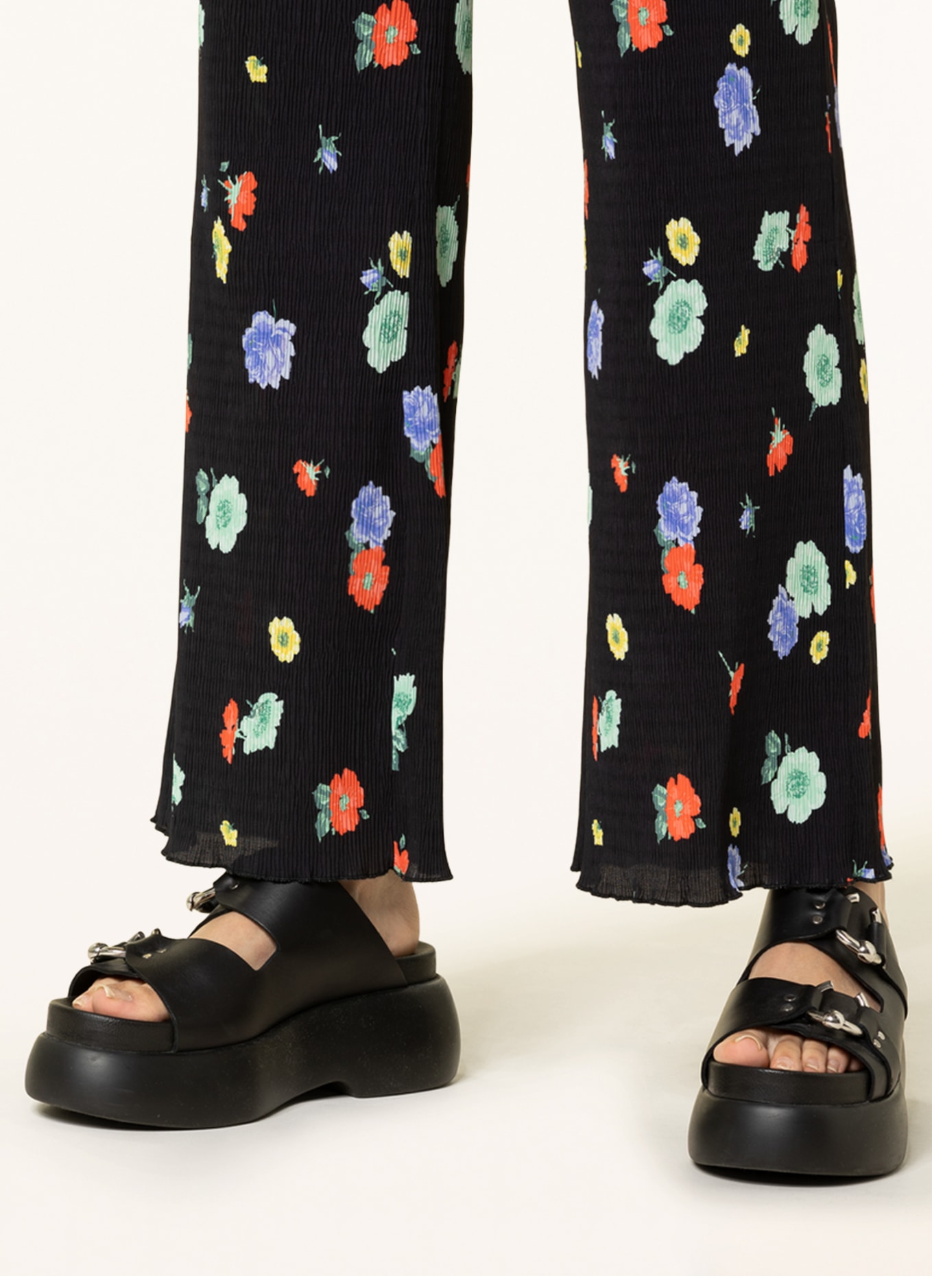 ENVII Wide leg trousers ENMETTE, Color: BLACK/ LIGHT GREEN/ RED (Image 5)