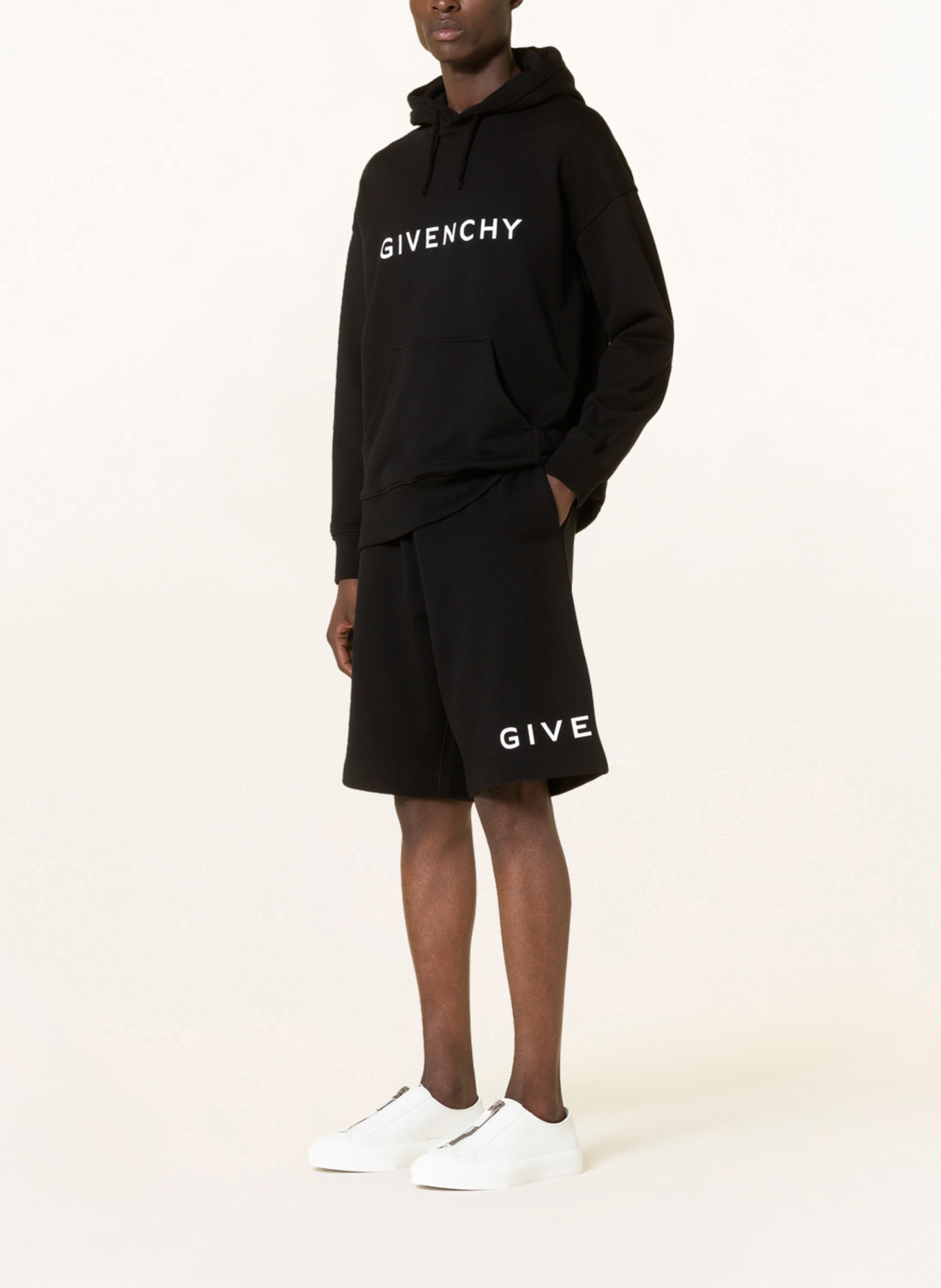 GIVENCHY Sweat shorts , Color: BLACK (Image 2)