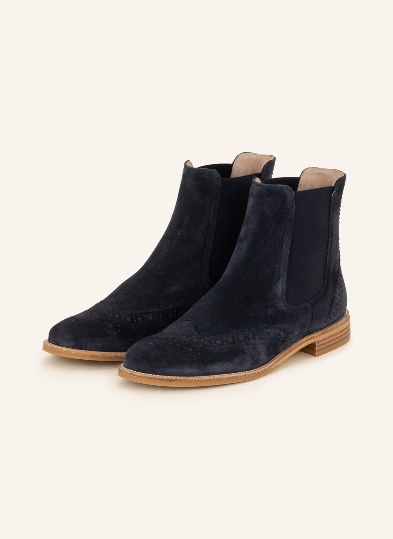 Notched Flat Ankle Boots