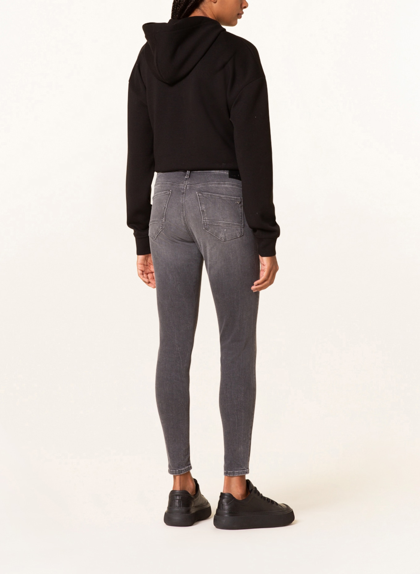 mavi Skinny Jeans ADRIANA, Farbe: 25991 dark grey distressed glam (Bild 3)