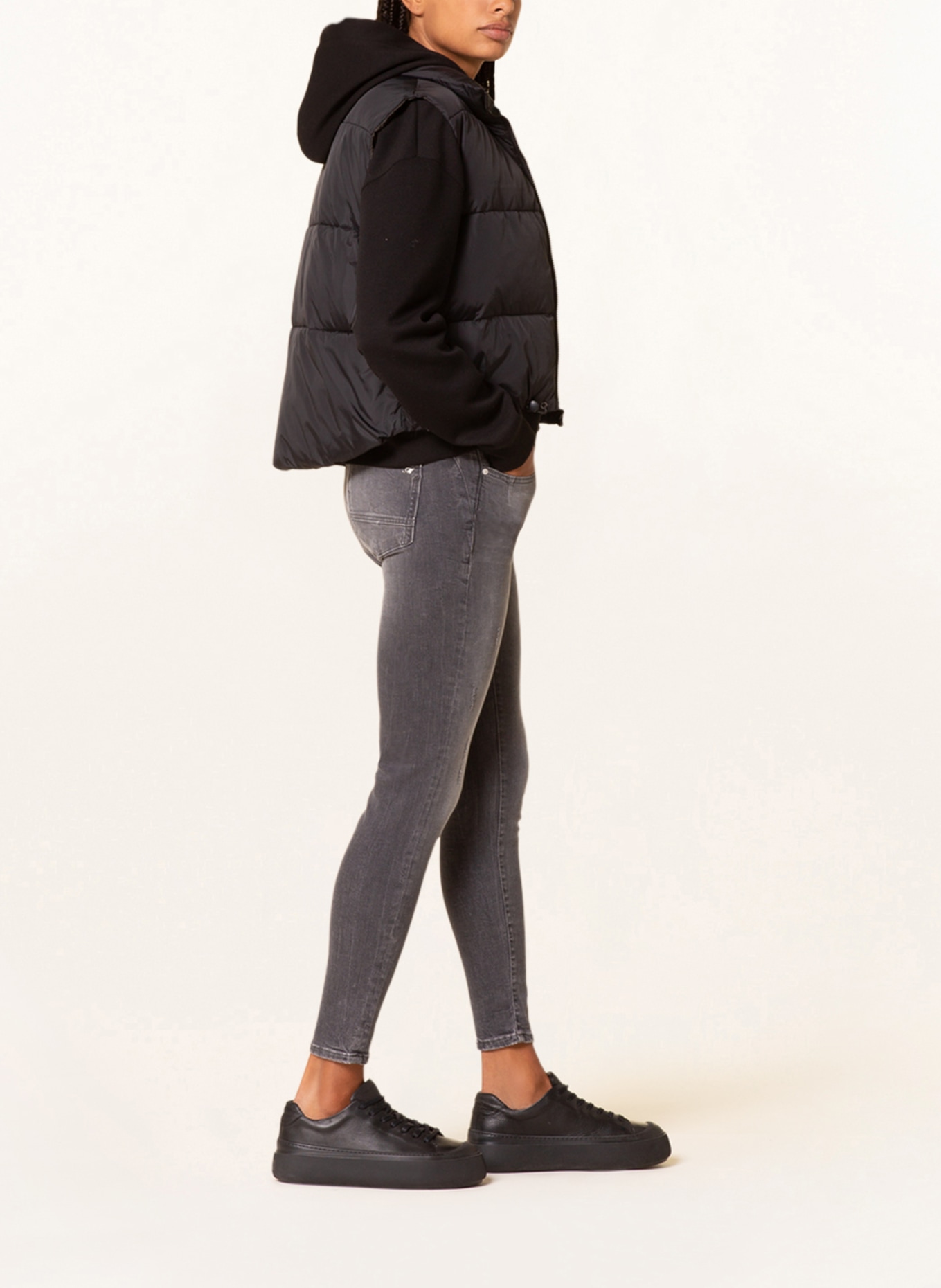 mavi Skinny Jeans ADRIANA, Farbe: 25991 dark grey distressed glam (Bild 4)