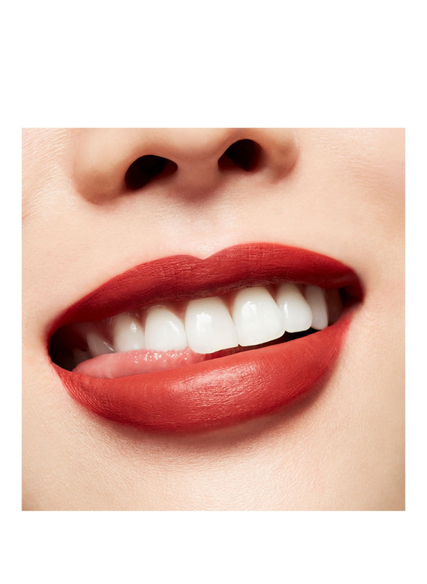 M.A.C RETRO MATTE LIQUID LIPCOLOUR: CHILI ADDICT