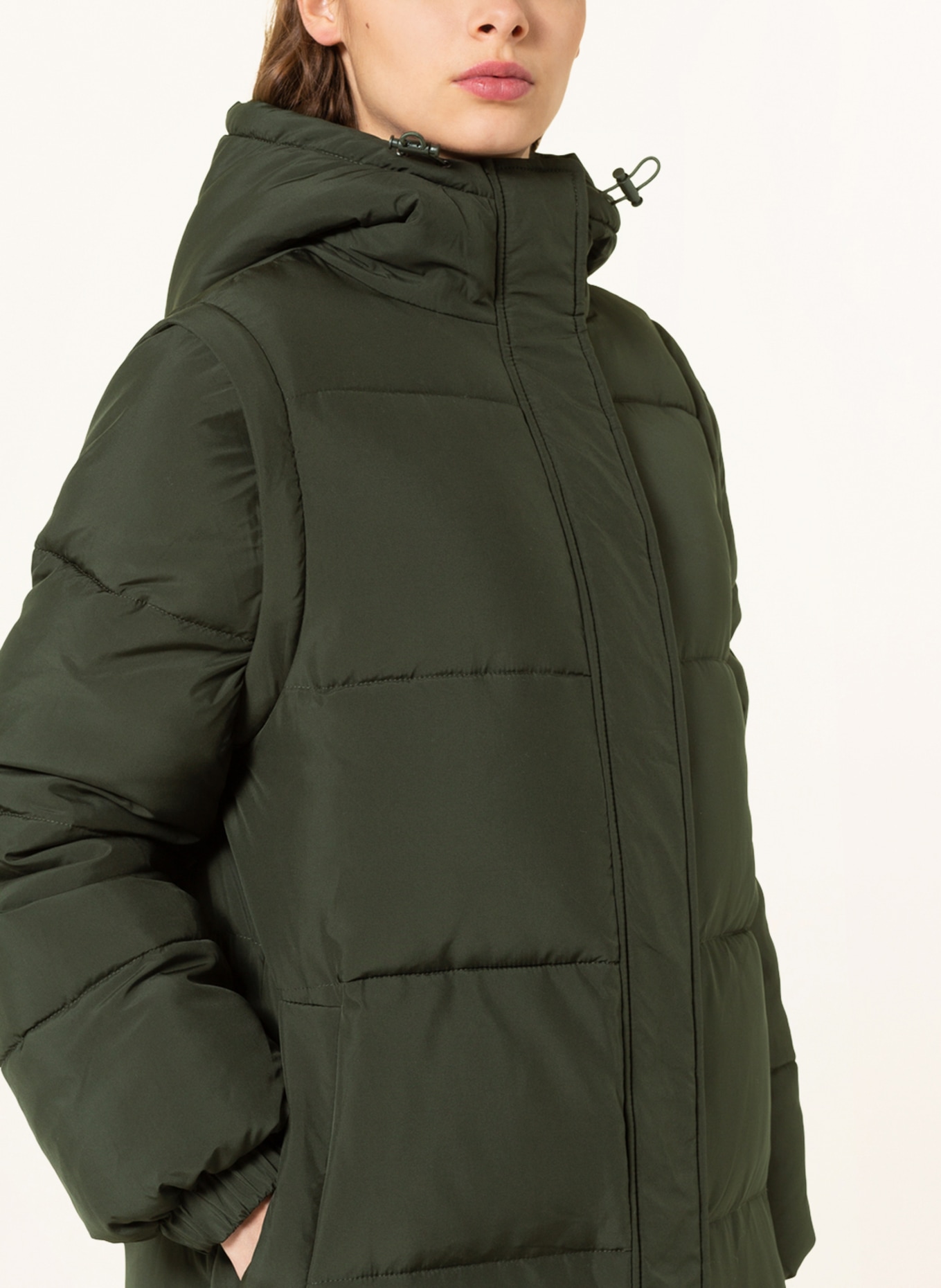 ENVII Płaszcz pikowany oversize ENHUDSON z odpinanymi rękawami, Kolor: CIEMNOZIELONY (Obrazek 5)