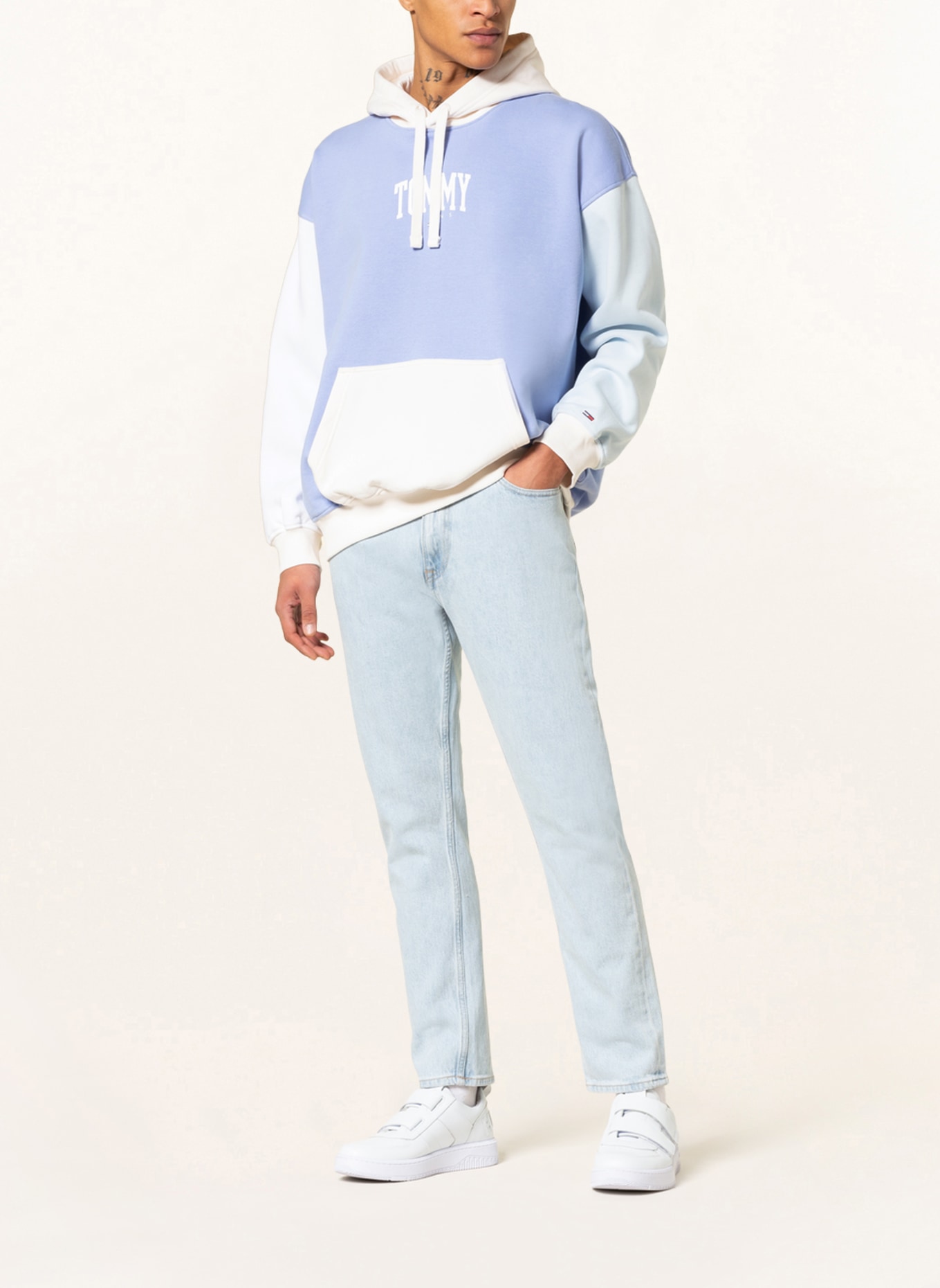 TOMMY JEANS Oversized hoodie in blue white light blue
