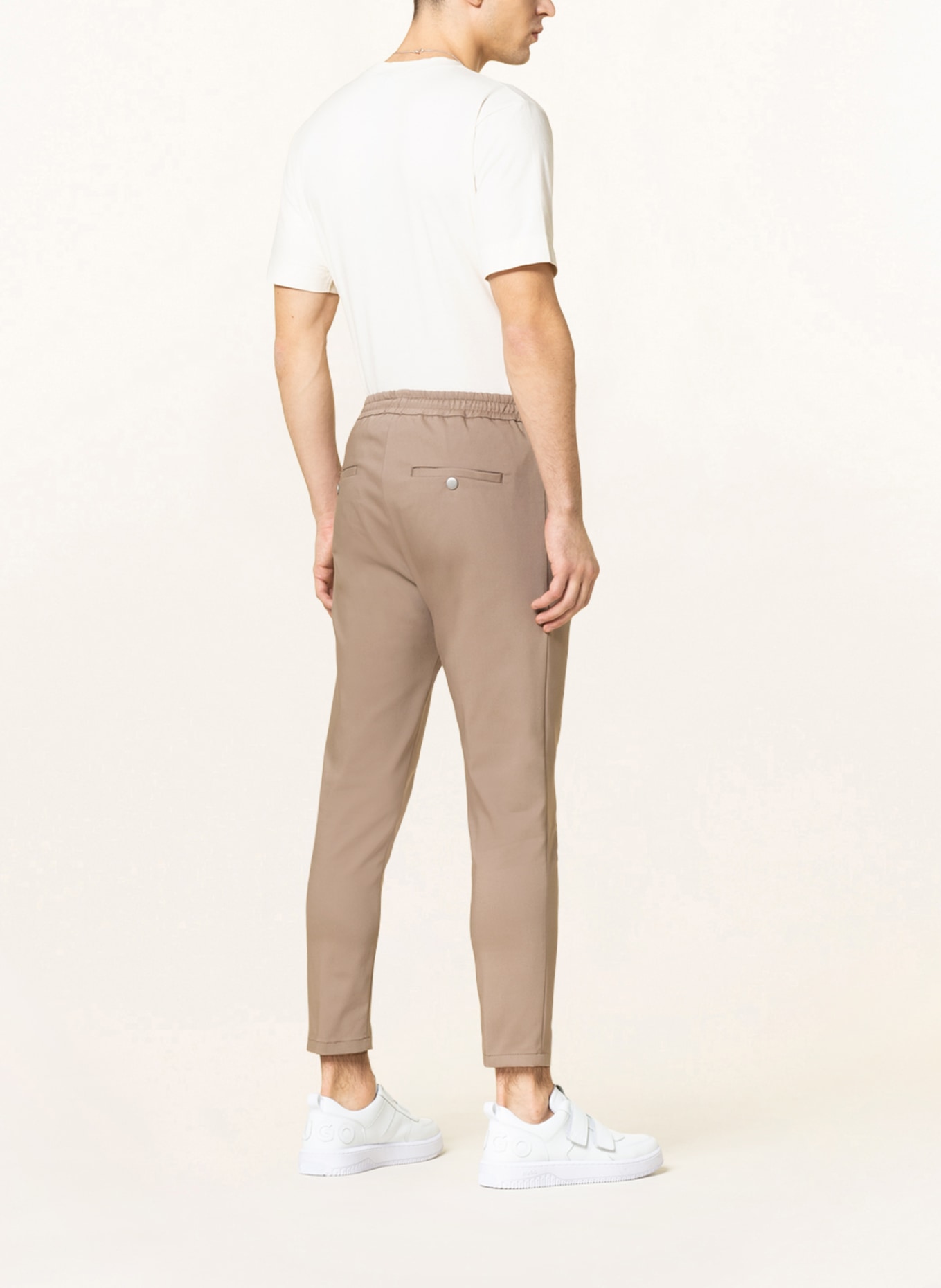 DRYKORN Oblekové kalhoty JEGER v joggingovém stylu Extra Slim Fit , Barva: VELBLOUDÍ (Obrázek 4)