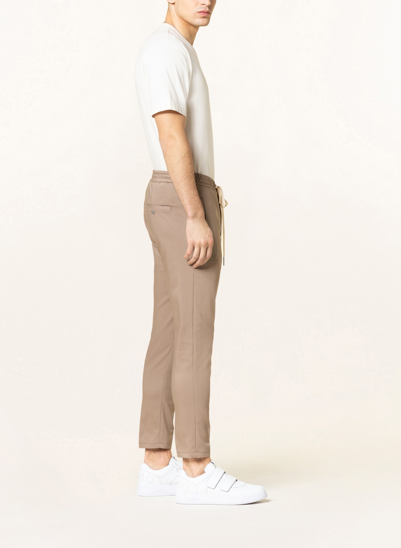 DRYKORN Spodnie garniturowe JEGER w stylu dresowym extra slim fit , Kolor: CAMELOWY (Obrazek 5)