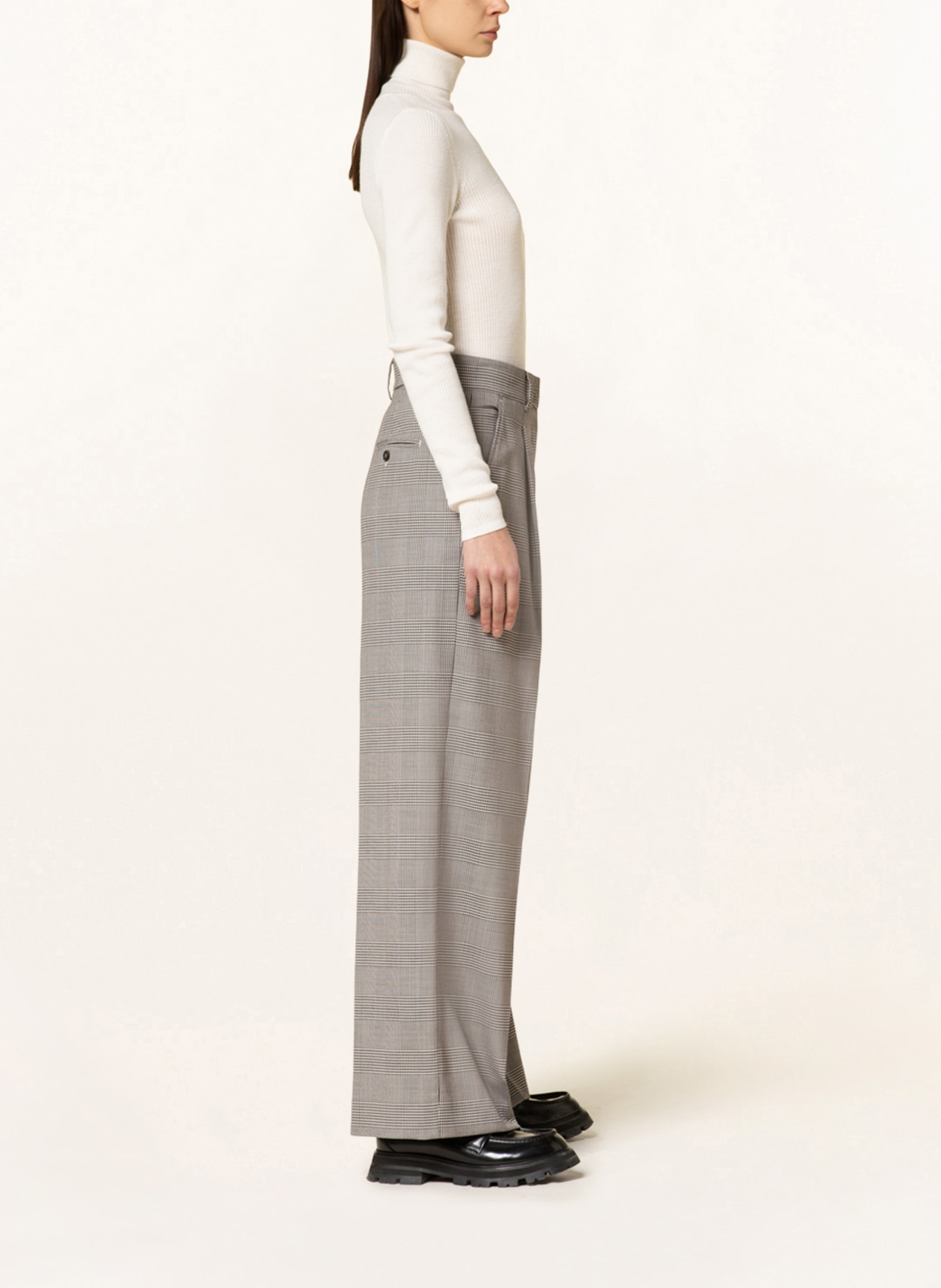 WEEKEND MaxMara Wide leg trousers MENTINO, Color: BLACK/ WHITE (Image 4)
