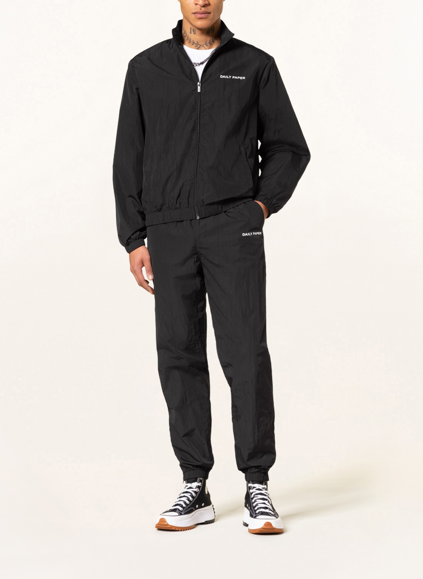 DAILY PAPER Pants EWARD in jogger style, Color: BLACK (Image 2)