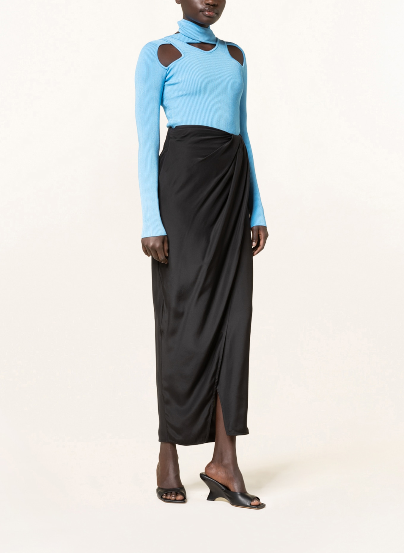 GAUGE81 Silk skirt PAITA, Color: BLACK (Image 2)