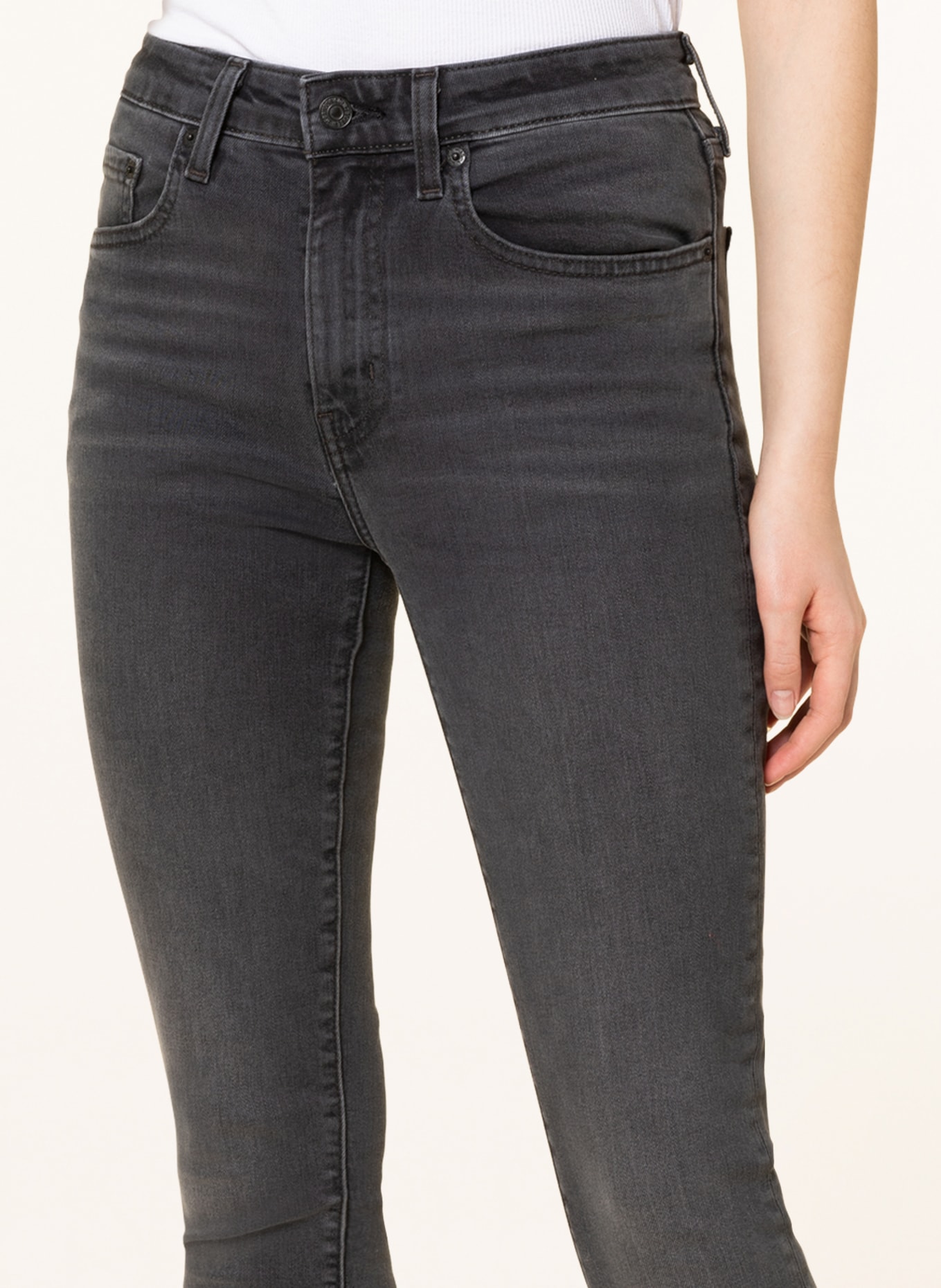Levi's® Skinny Jeans 721, Farbe: 98 Blacks (Bild 5)