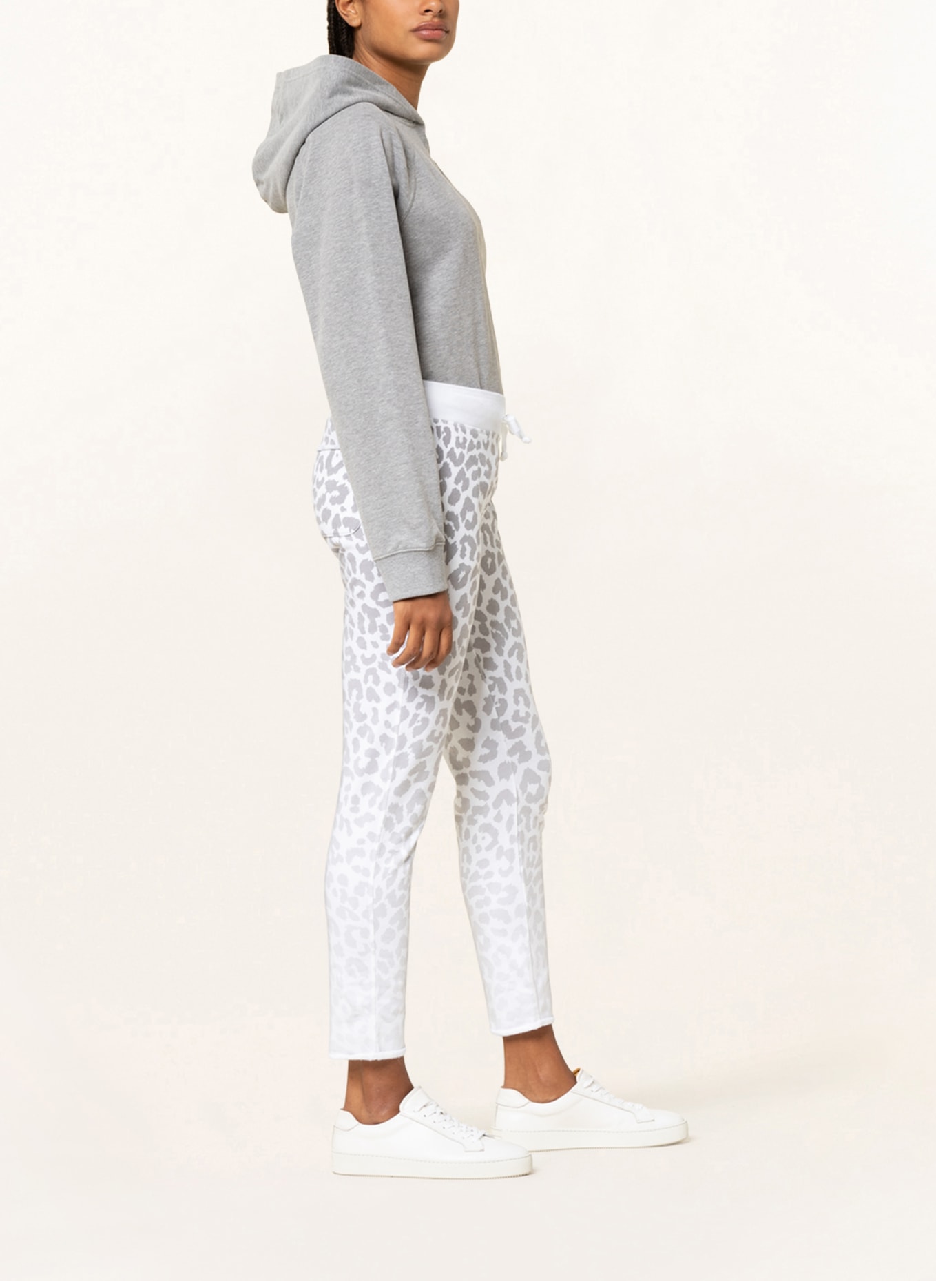 Juvia Sweatpants, Color: WHITE/ GRAY/ LIGHT GRAY (Image 4)