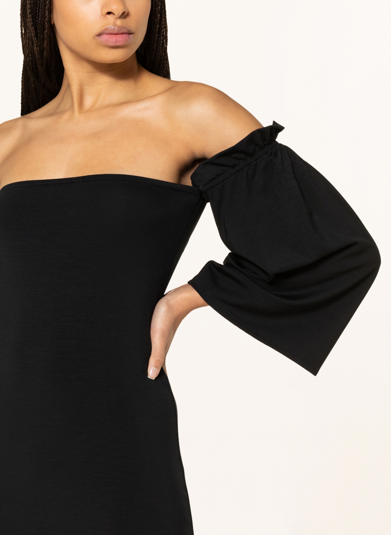 MIRYAM Off-shoulder dress made of jersey with ruffles, Color: BLACK (Image 4)