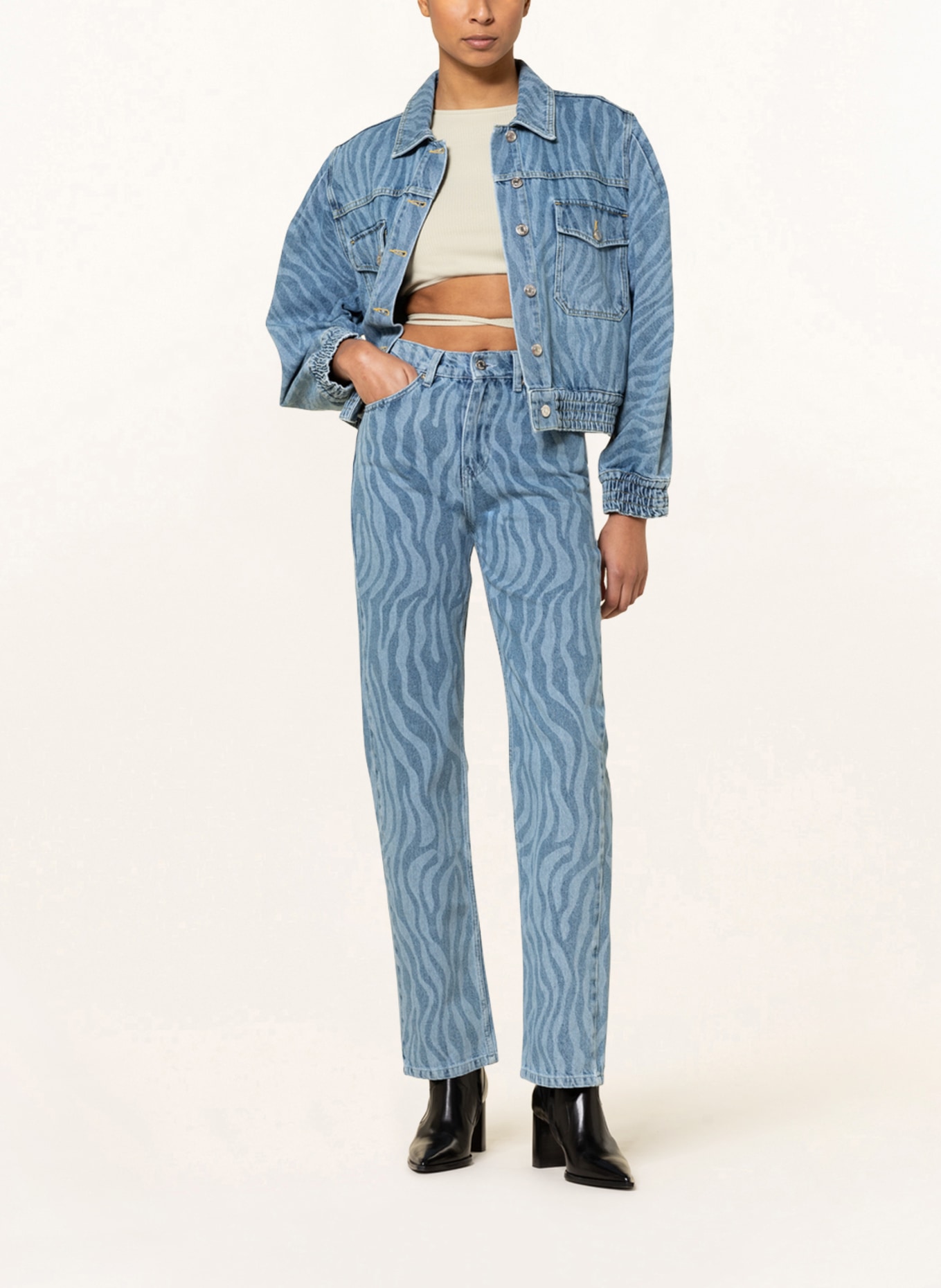 COLOURFUL REBEL Straight Jeans JONES , Farbe: 564 Light denim blue (Bild 2)