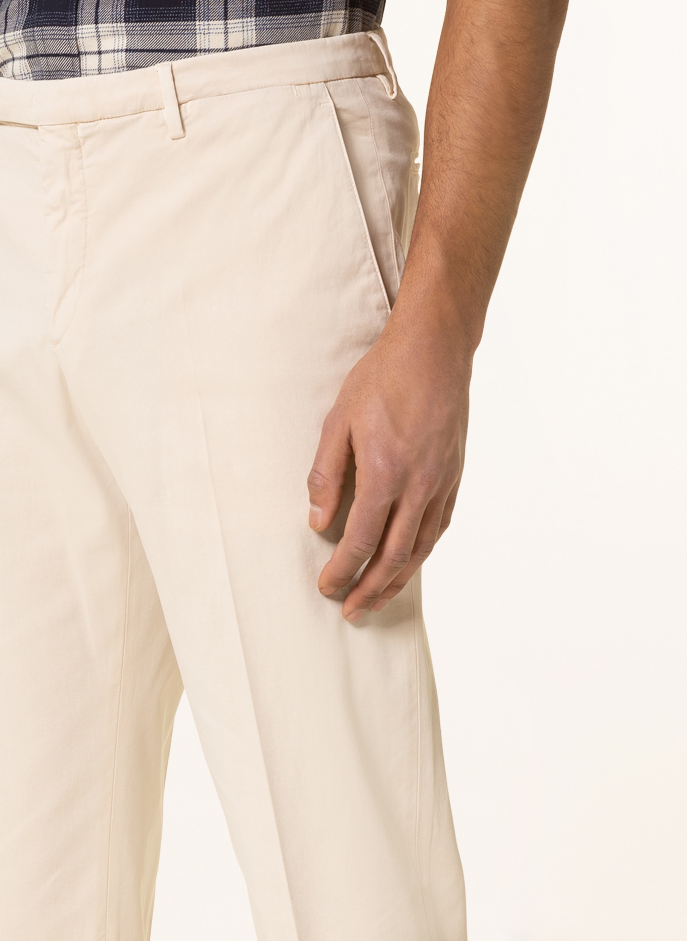 BOGLIOLI Spodnie garniturowe slim fit, Kolor: BEŻOWY (Obrazek 5)