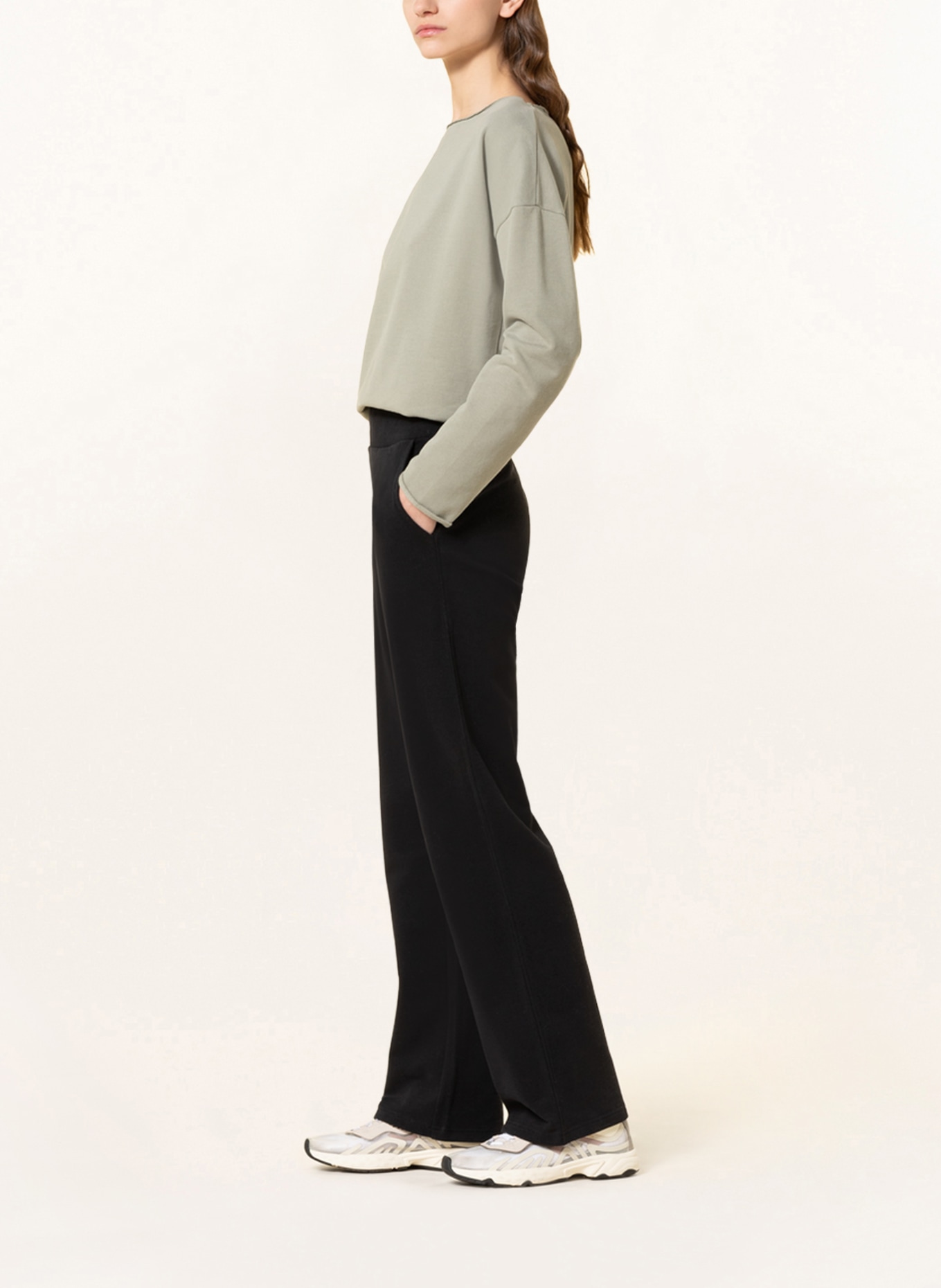Juvia Sweatpants DAISY, Color: BLACK (Image 4)