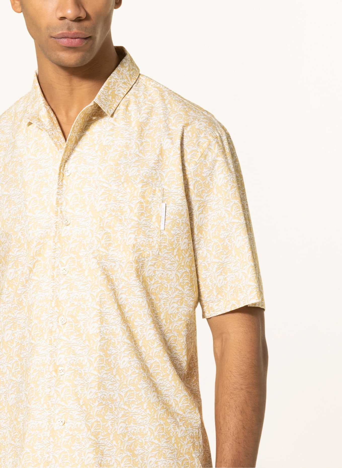 BOGNER Short sleeve shirt MARVIN prime fit, Color: DARK YELLOW/ ECRU (Image 4)