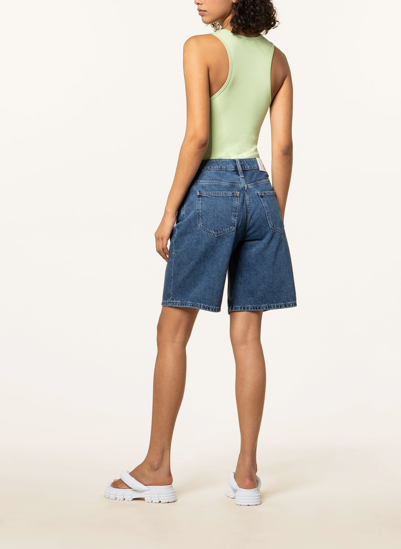 Calvin Klein Jeans Jeansshorts, Farbe: 1A4 DENIM MEDIUM (Bild 3)