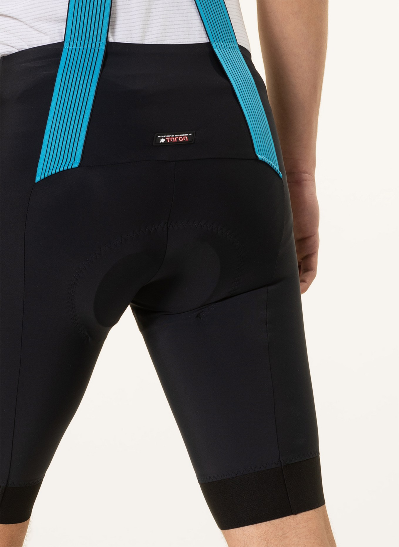ASSOS Cycling shorts EQUIPE RS S9 TARGA with straps and padded insert, Color: BLACK/ LIGHT BLUE (Image 5)