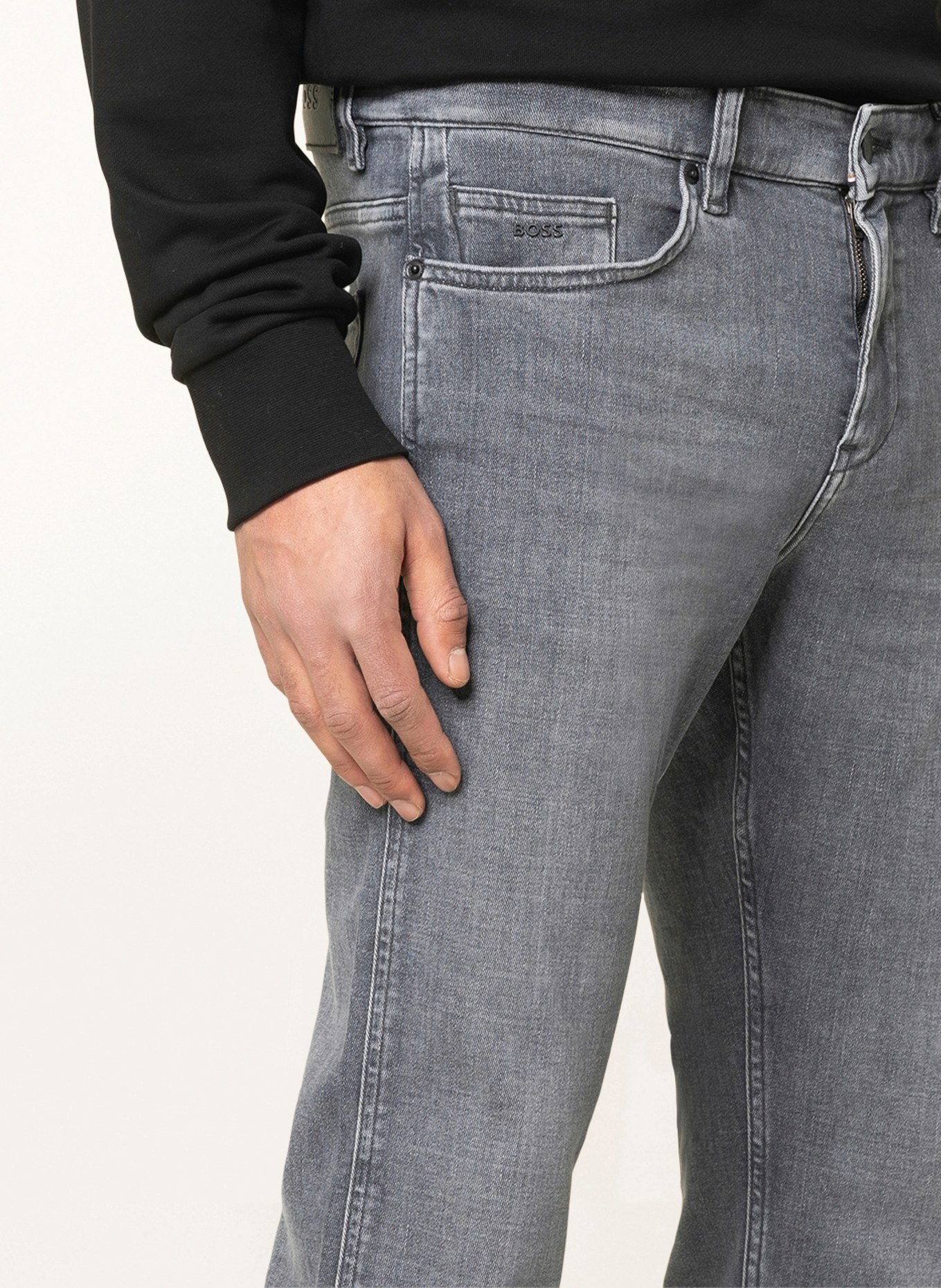 BOSS Jeans DELAWARE Slim Fit , Farbe: 030 MEDIUM GREY (Bild 5)