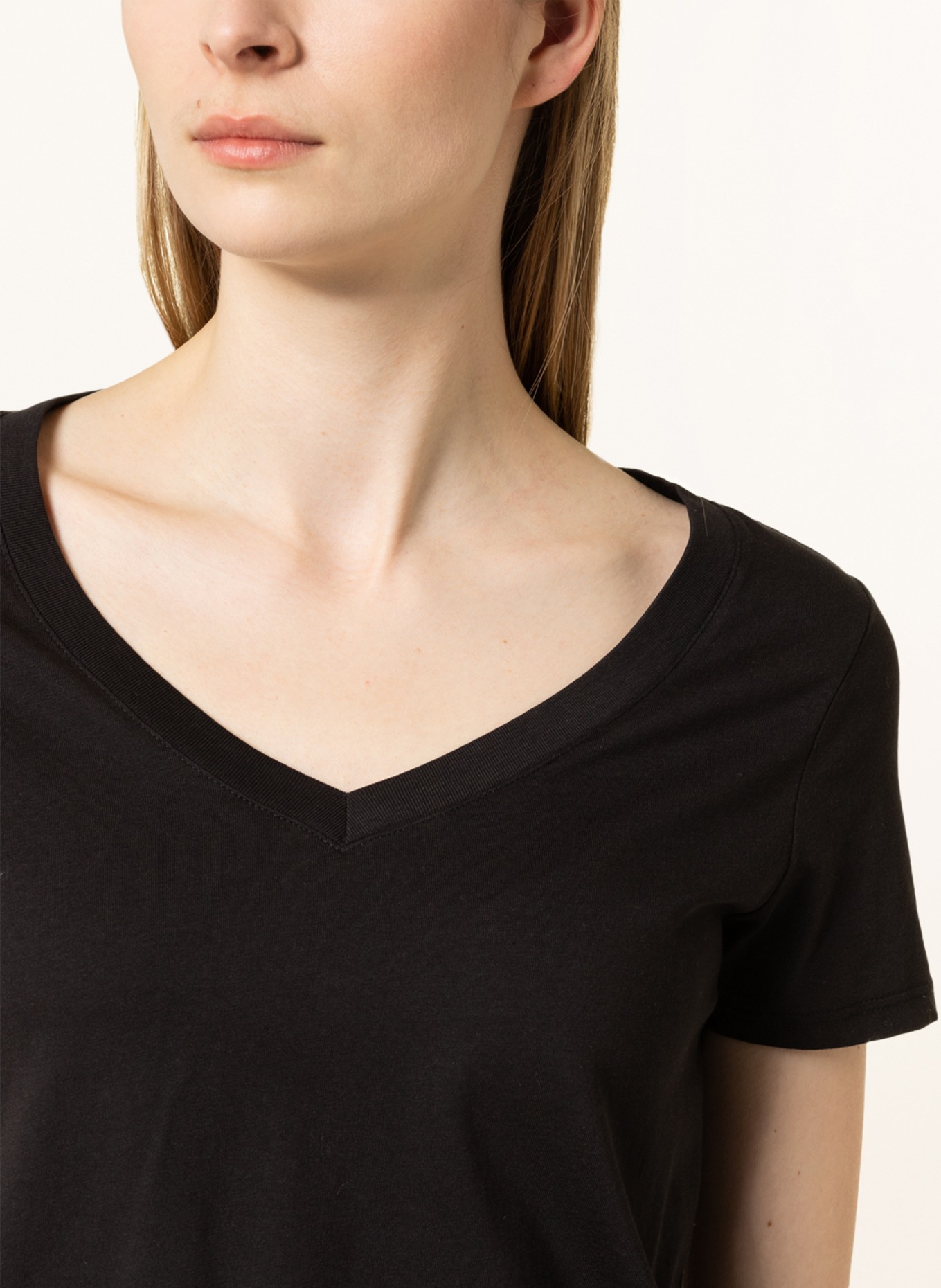 Oui the north t 2025 shirt