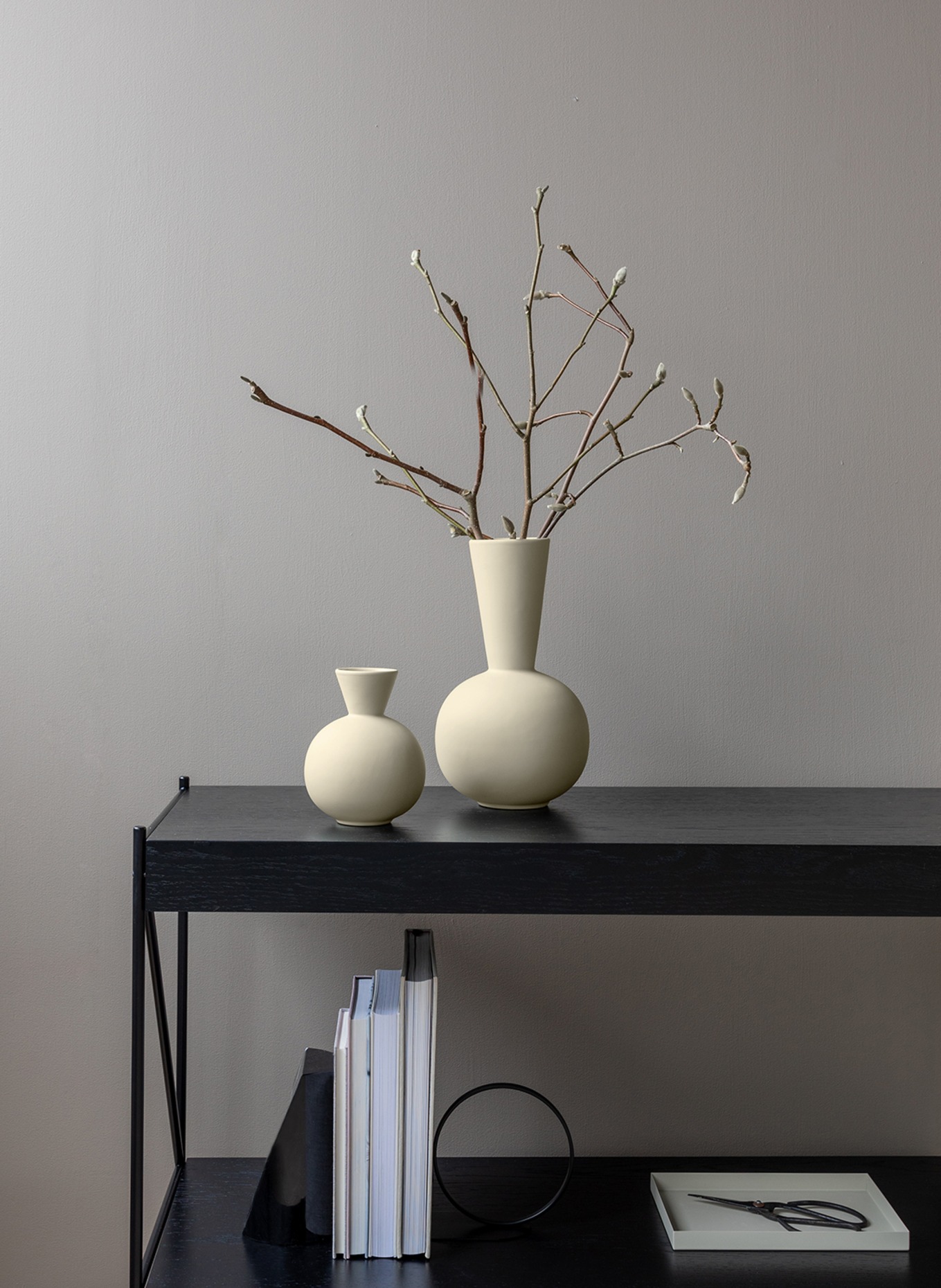 COOEE Design Vase TRUMPET, Color: ECRU (Image 2)