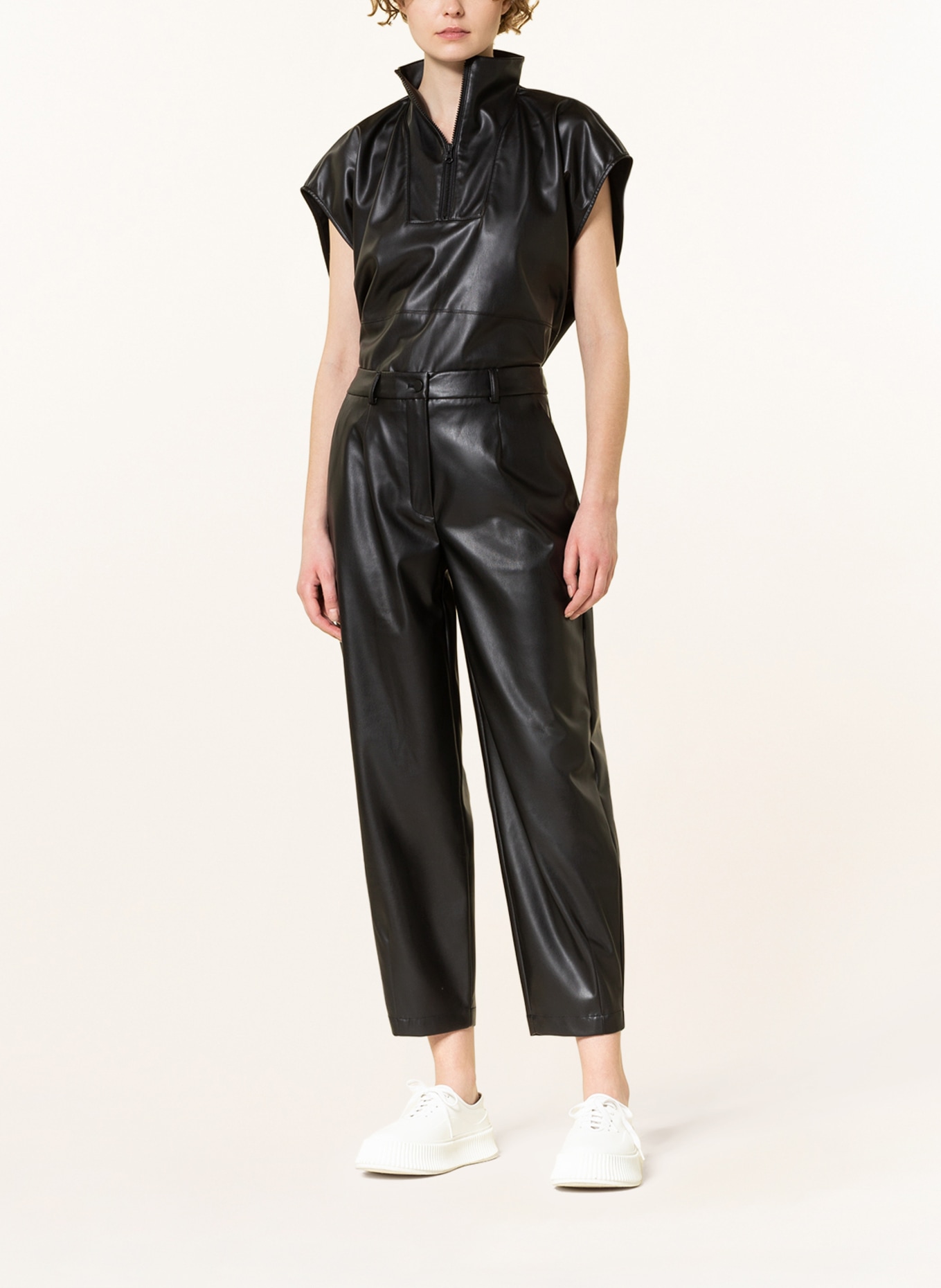 KARO KAUER 7/8 trousers in leather look, Color: BLACK (Image 2)