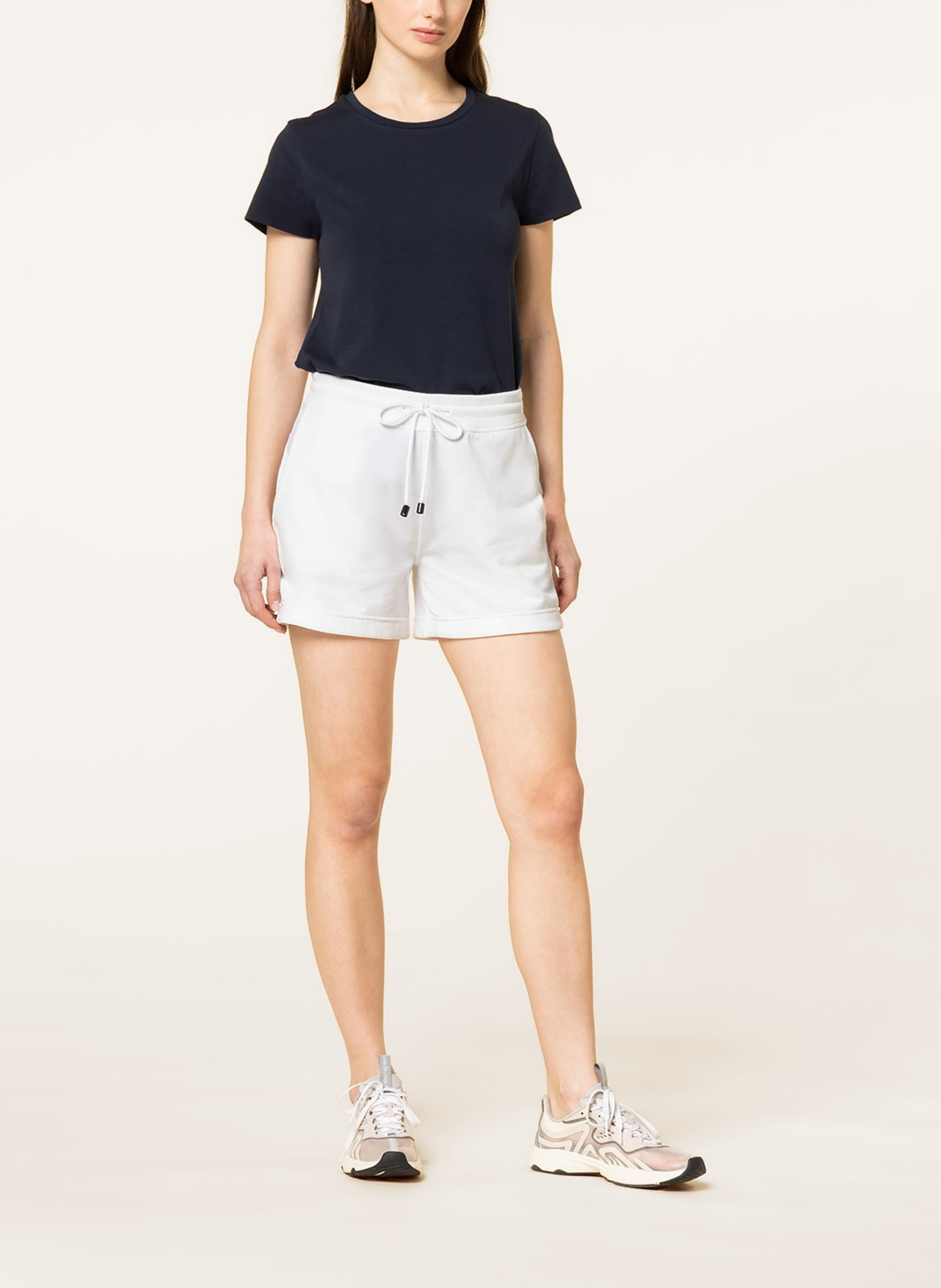 Juvia Sweat shorts, Color: WHITE (Image 2)
