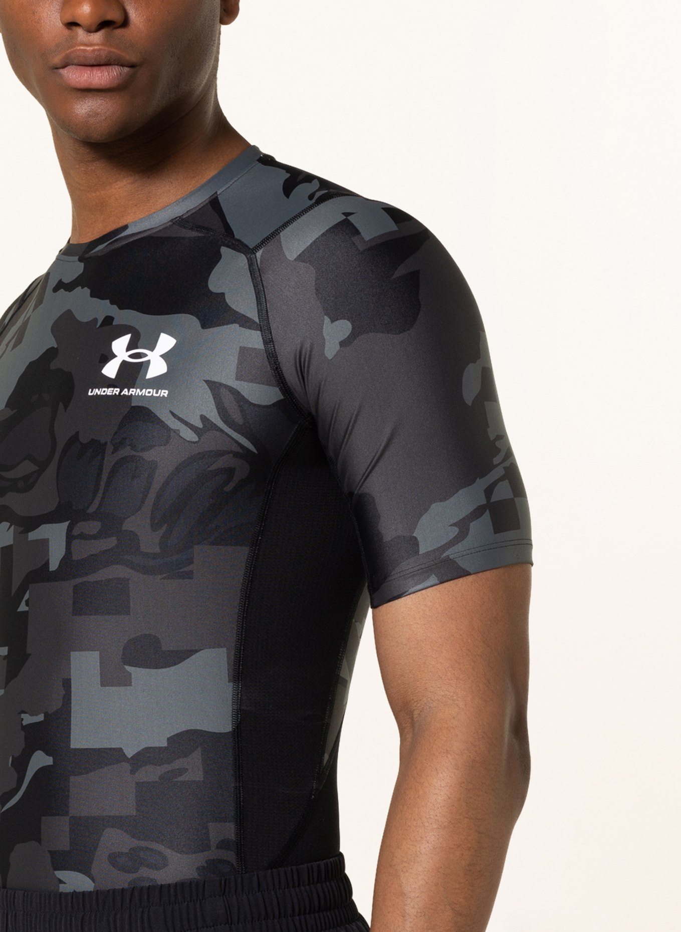 Mens Under Armour black Iso-Chill Camouflage Compression T-Shirt