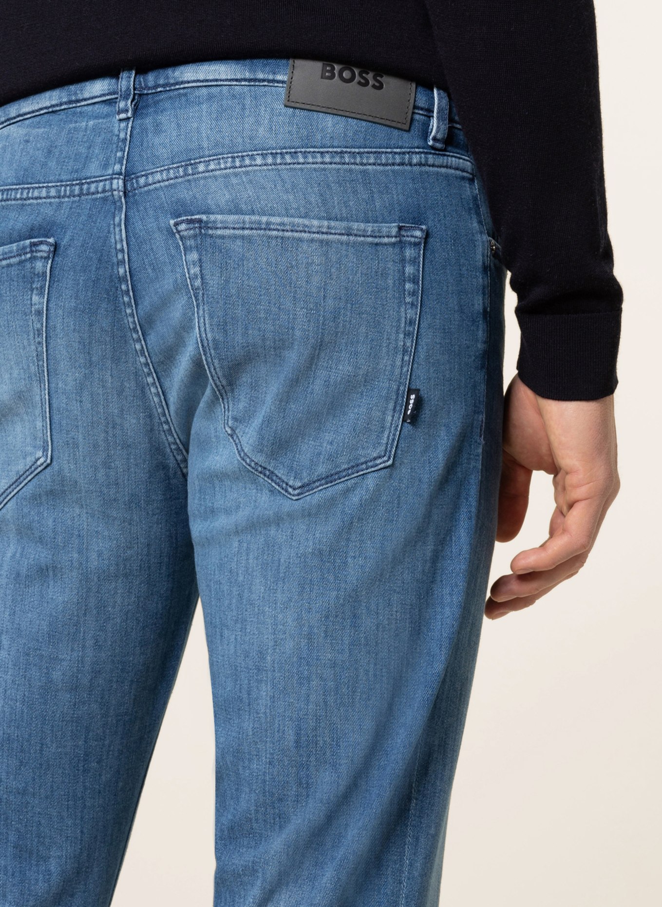 BOSS Jeans MAINE3 Regular Fit , Farbe: 420 MEDIUM BLUE (Bild 5)
