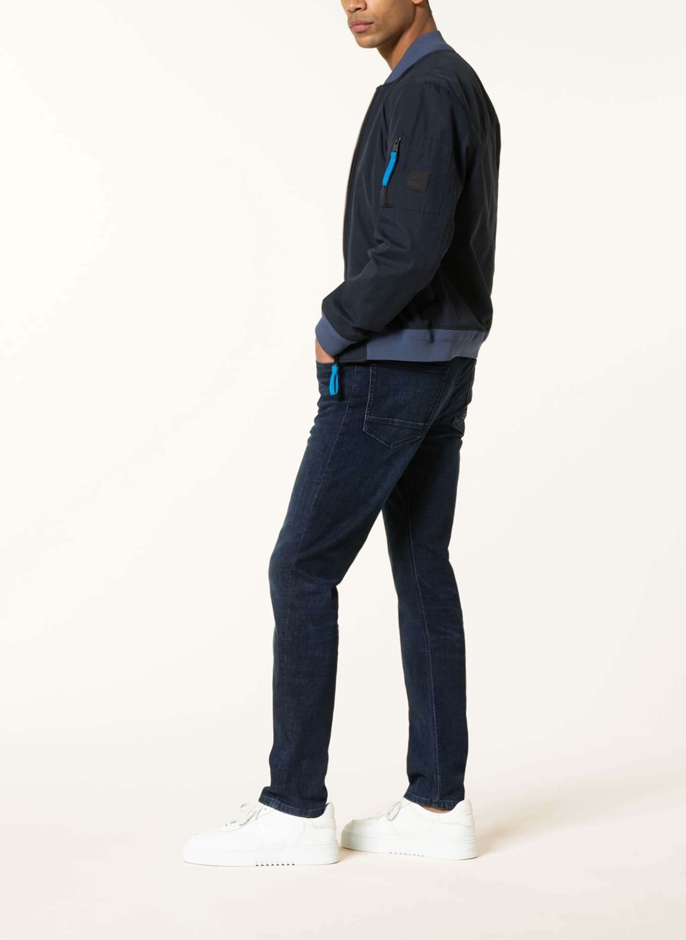 BOSS Jeans TABER Tapered Fit, Color: 417 NAVY (Image 4)