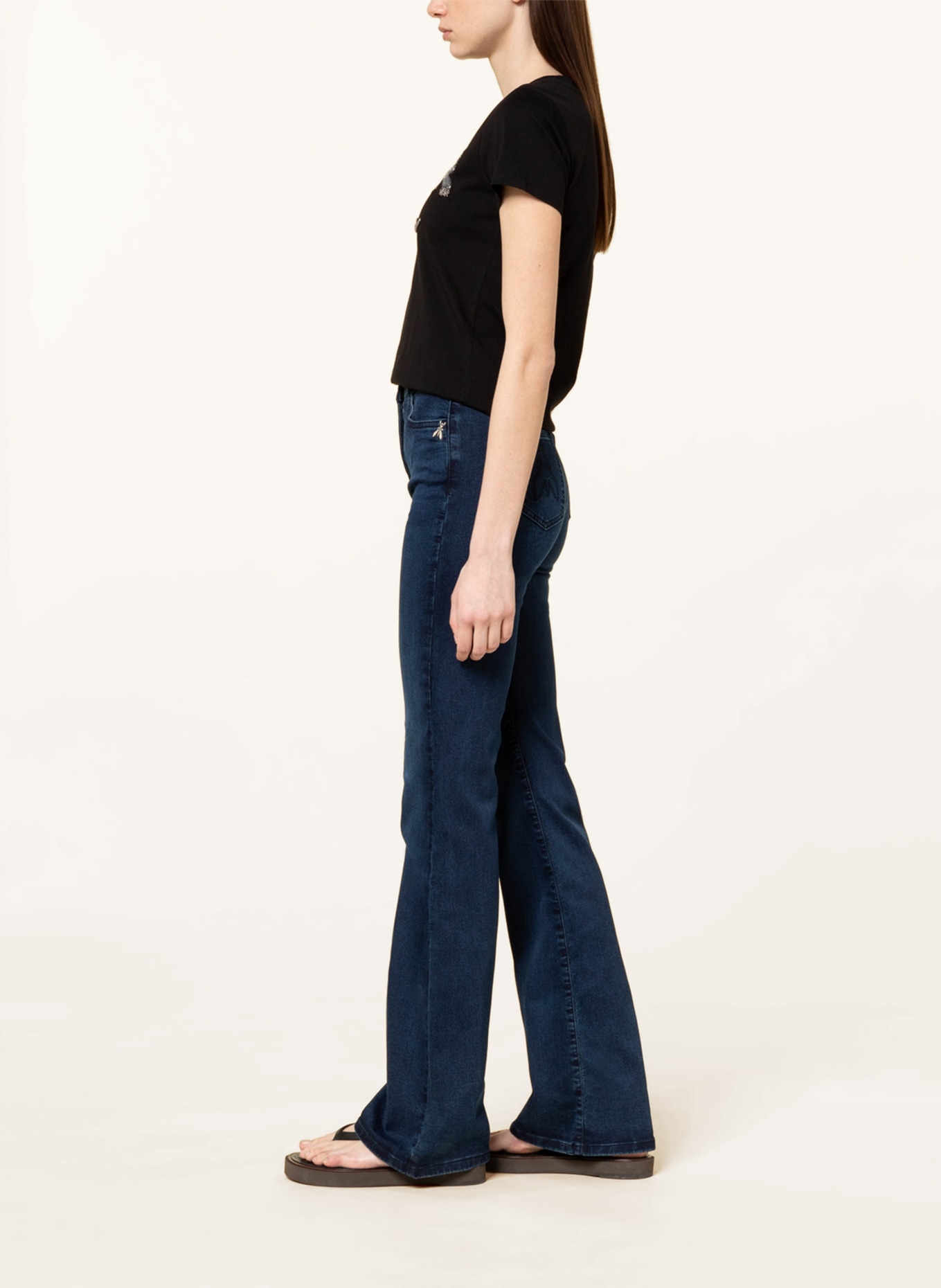 PATRIZIA PEPE Flared jeans , Color: C920 Dark Blue Wash (Image 4)