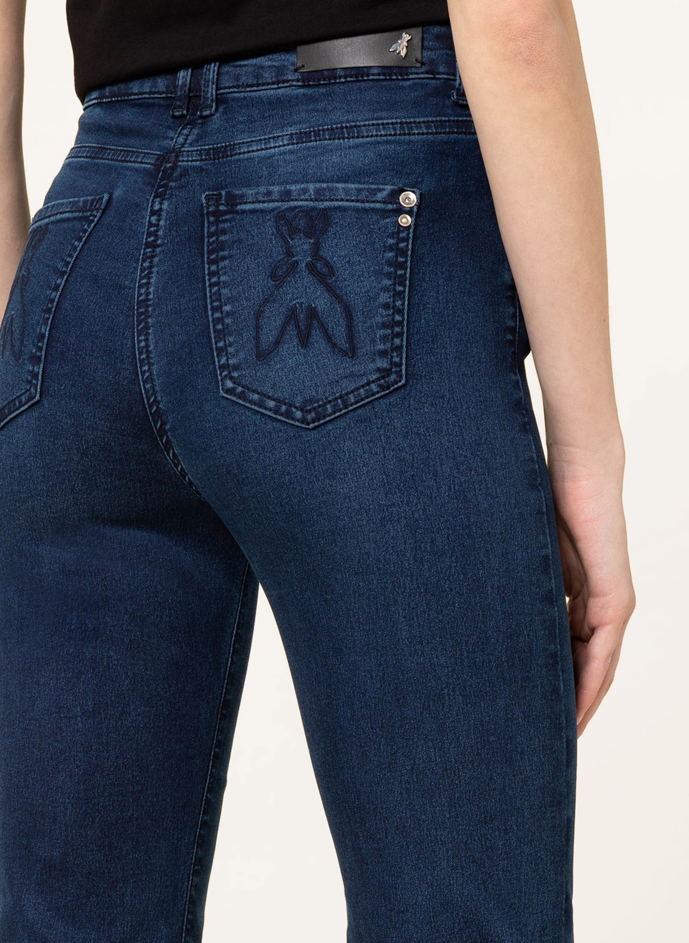 PATRIZIA PEPE Flared jeans , Color: C920 Dark Blue Wash (Image 5)