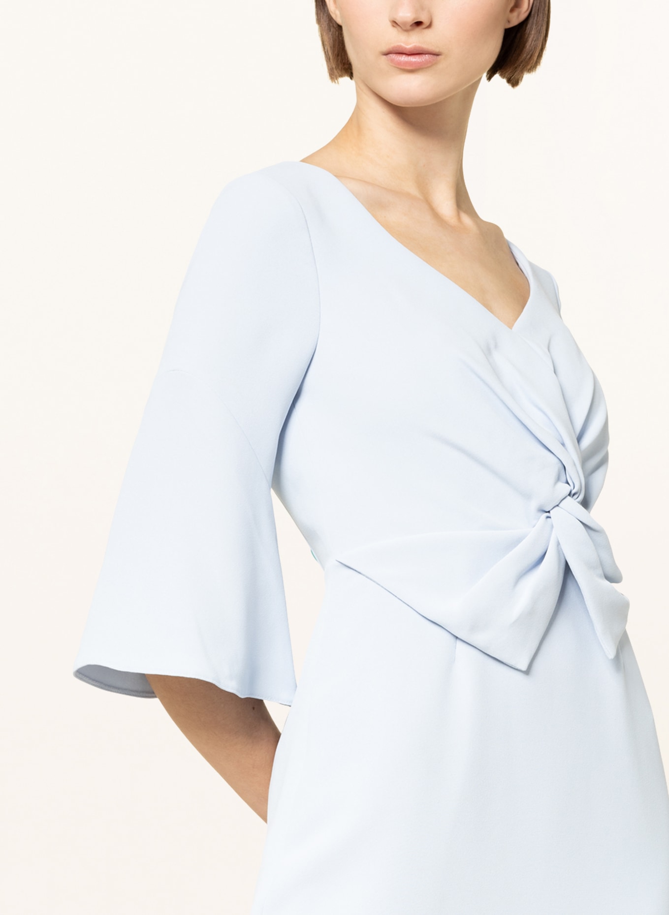 Phase Eight Sheath dress LAYLA with 3/4 sleeves, Color: LIGHT BLUE (Image 4)
